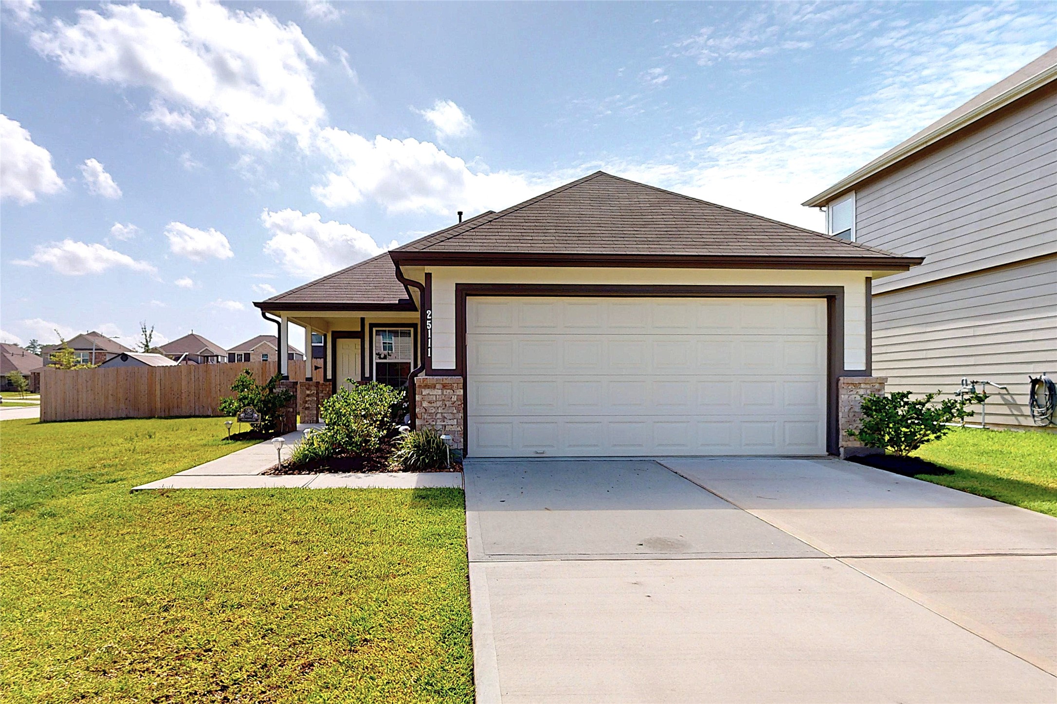 25111 Falcon Castle Lane Property Photo