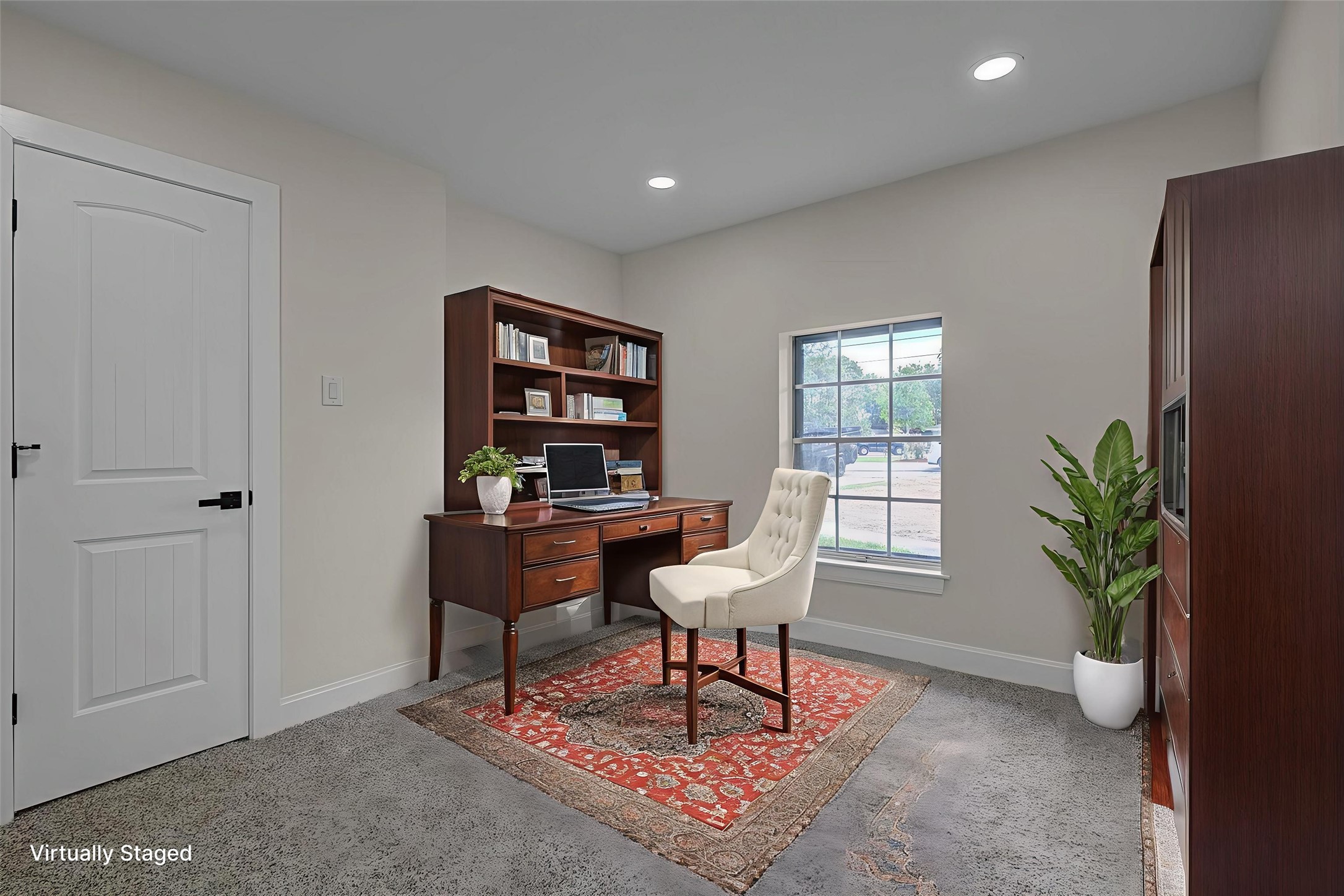 112 Walnut Street Property Photo 5