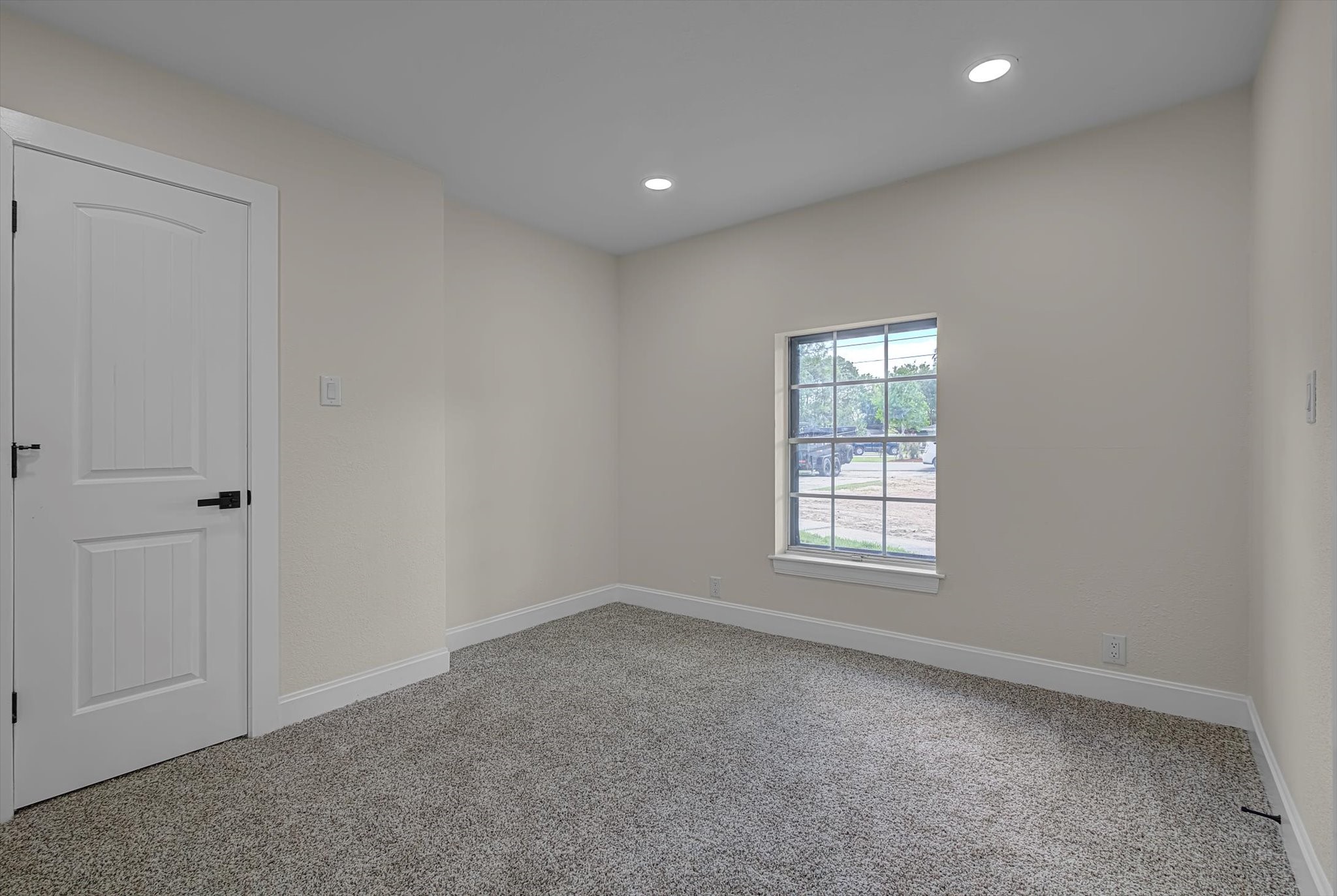 112 Walnut Street Property Photo 6