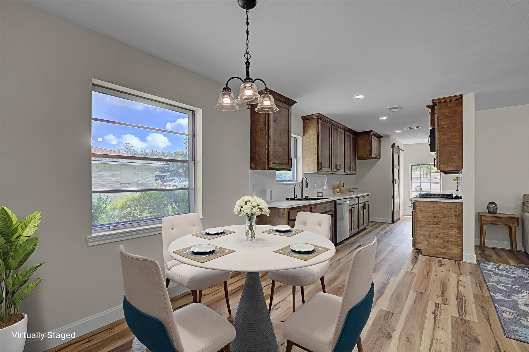 112 Walnut Street Property Photo 10