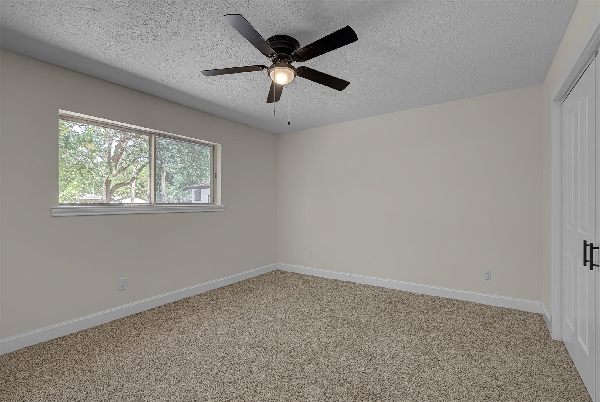 112 Walnut Street Property Photo 17