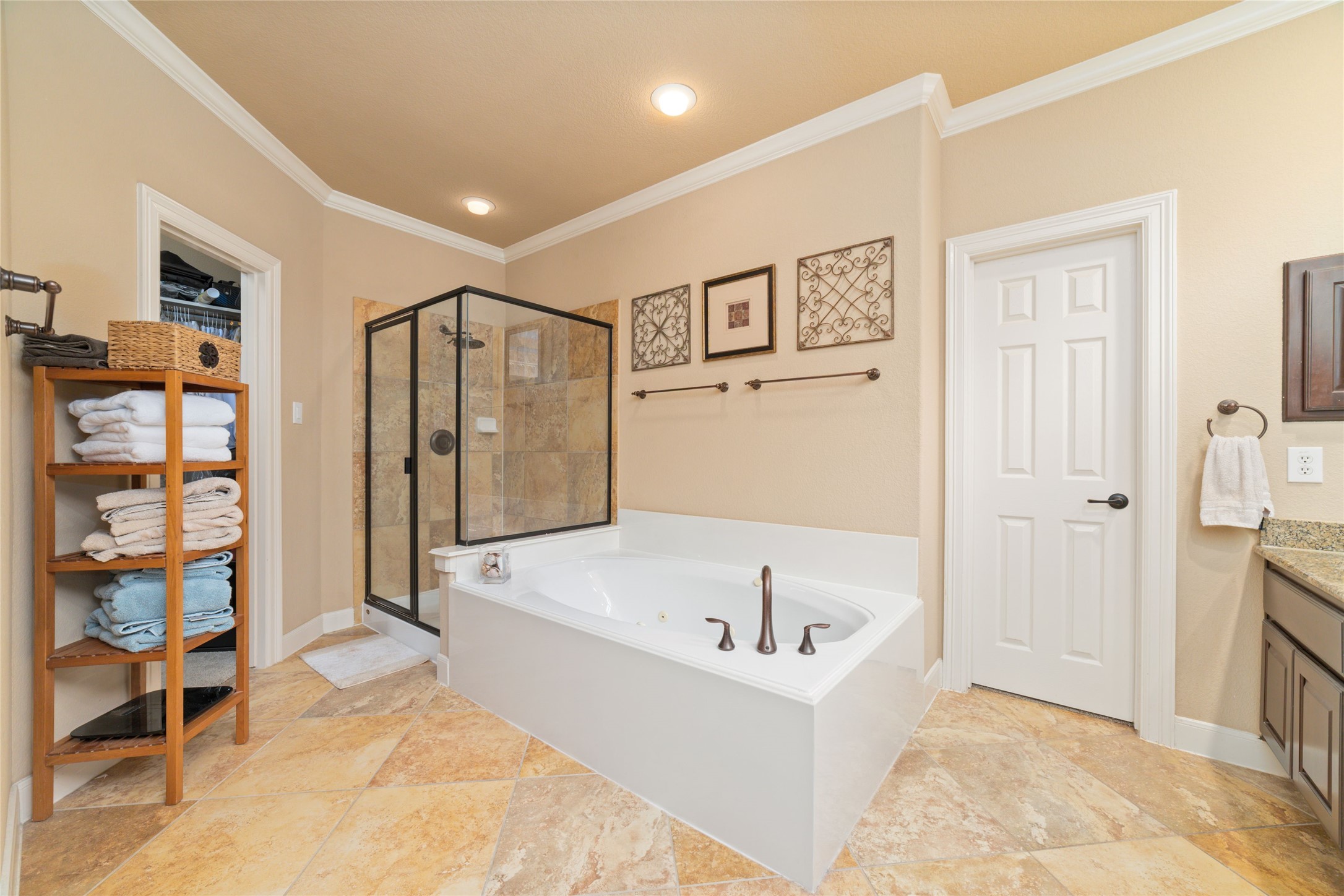 26027 Sebey Ridge Lane Property Photo 32