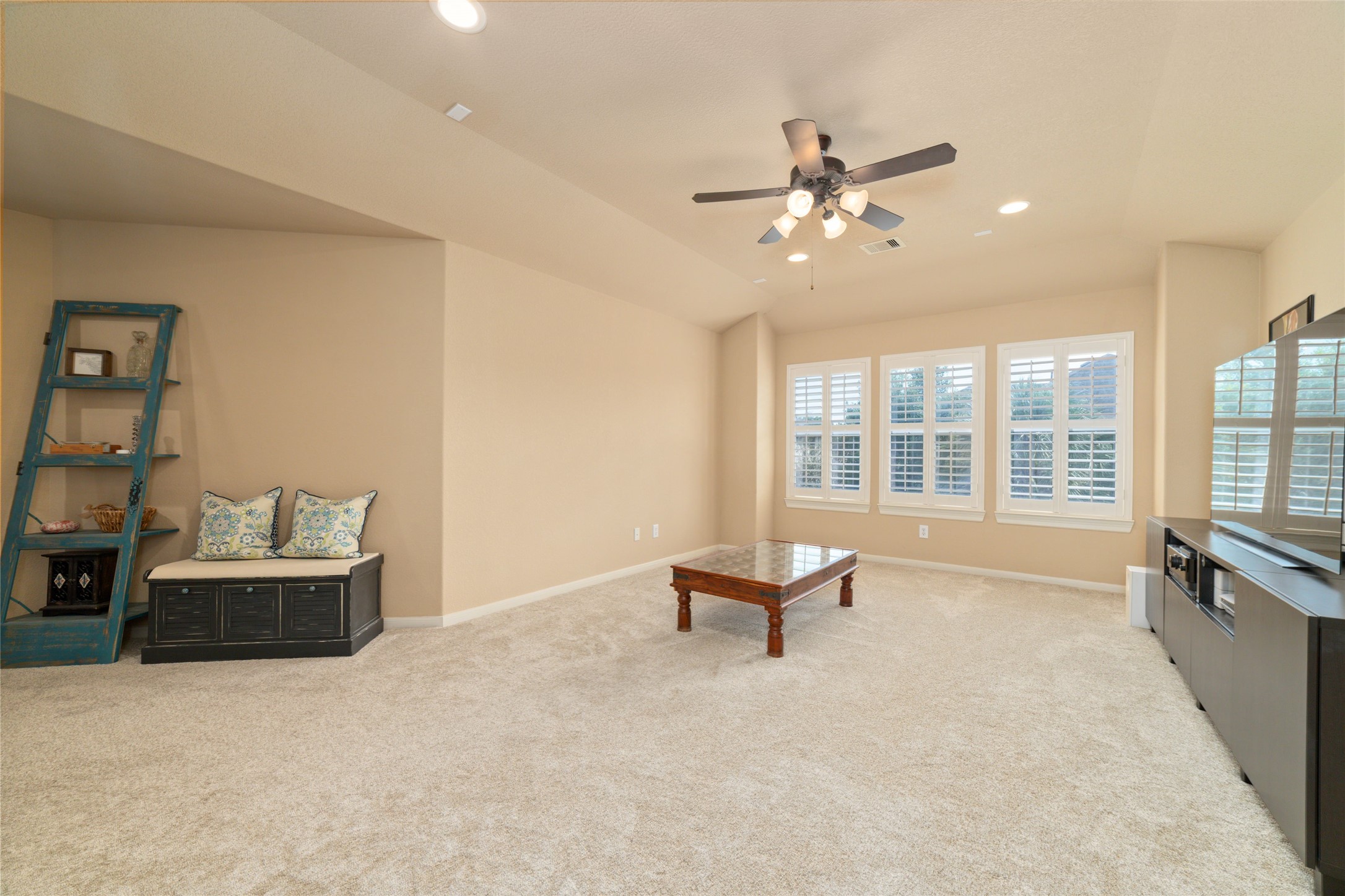 26027 Sebey Ridge Lane Property Photo 36