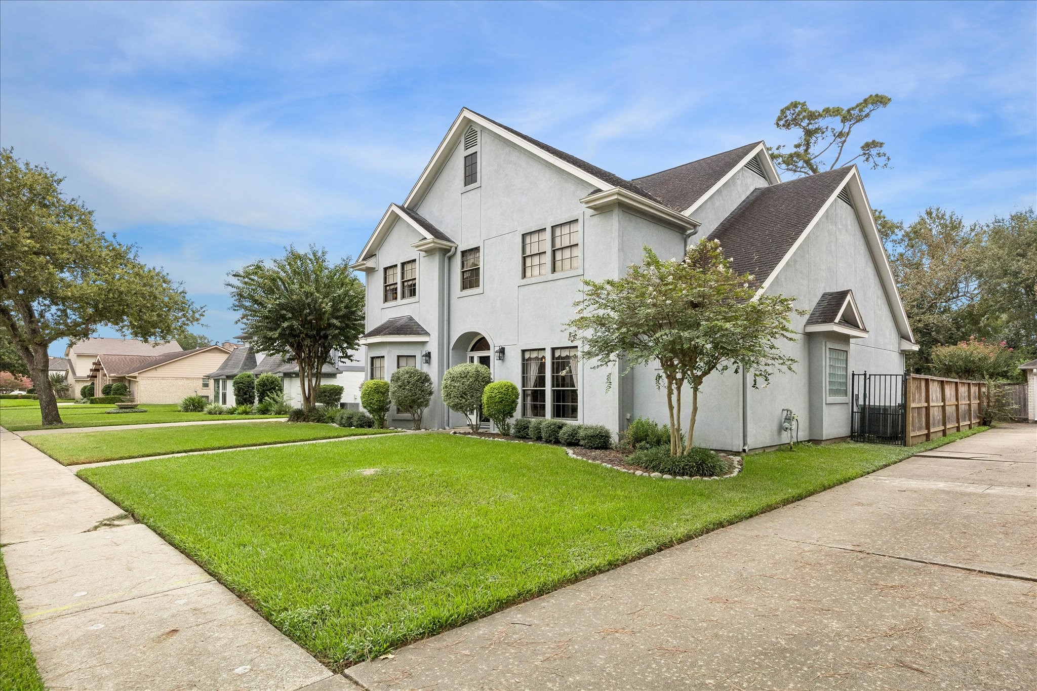 2415 Green Tee Drive Property Photo 6