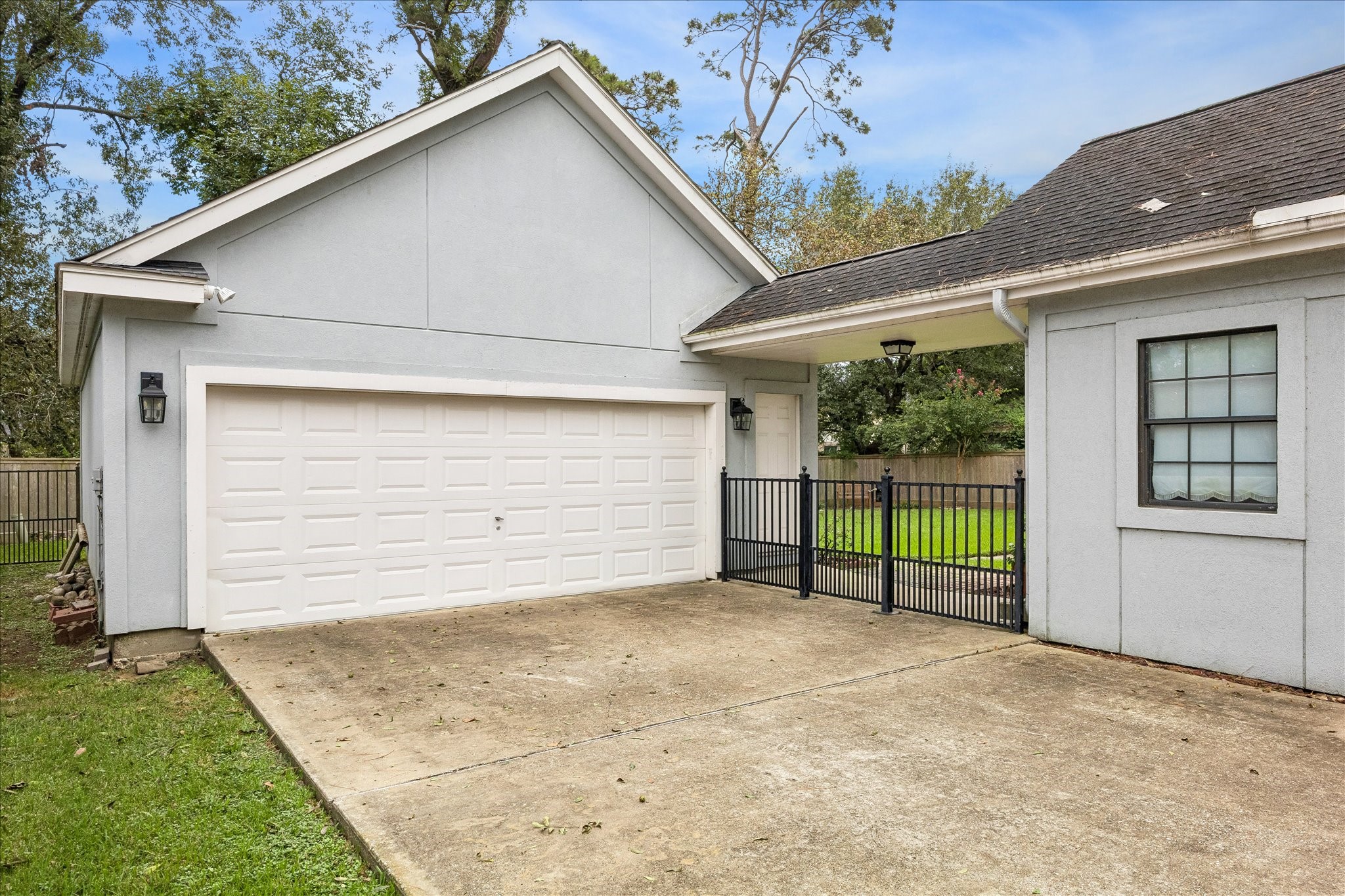 2415 Green Tee Drive Property Photo 8