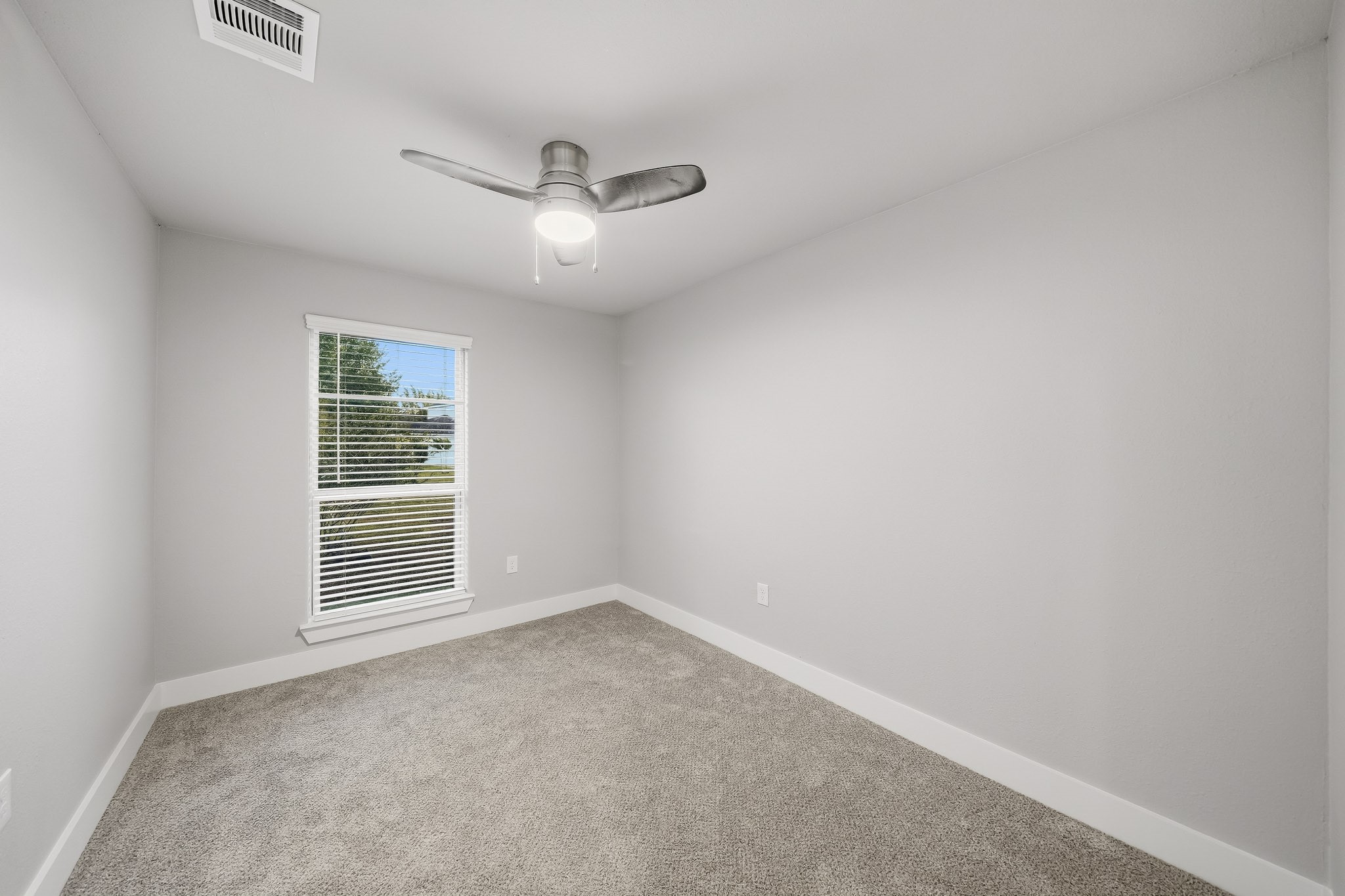 5307 Danfield Drive Property Photo 4