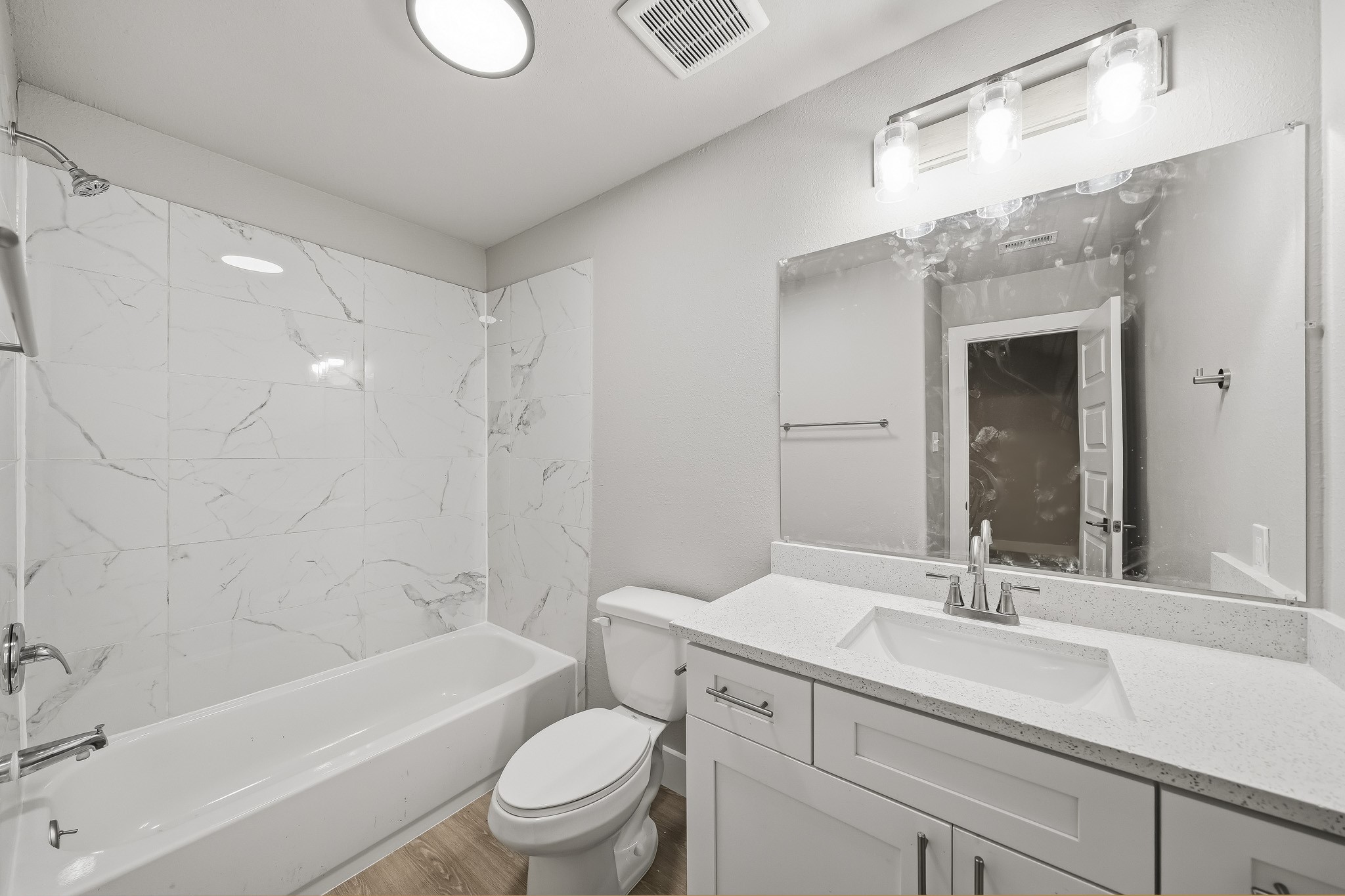 5307 Danfield Drive Property Photo 7