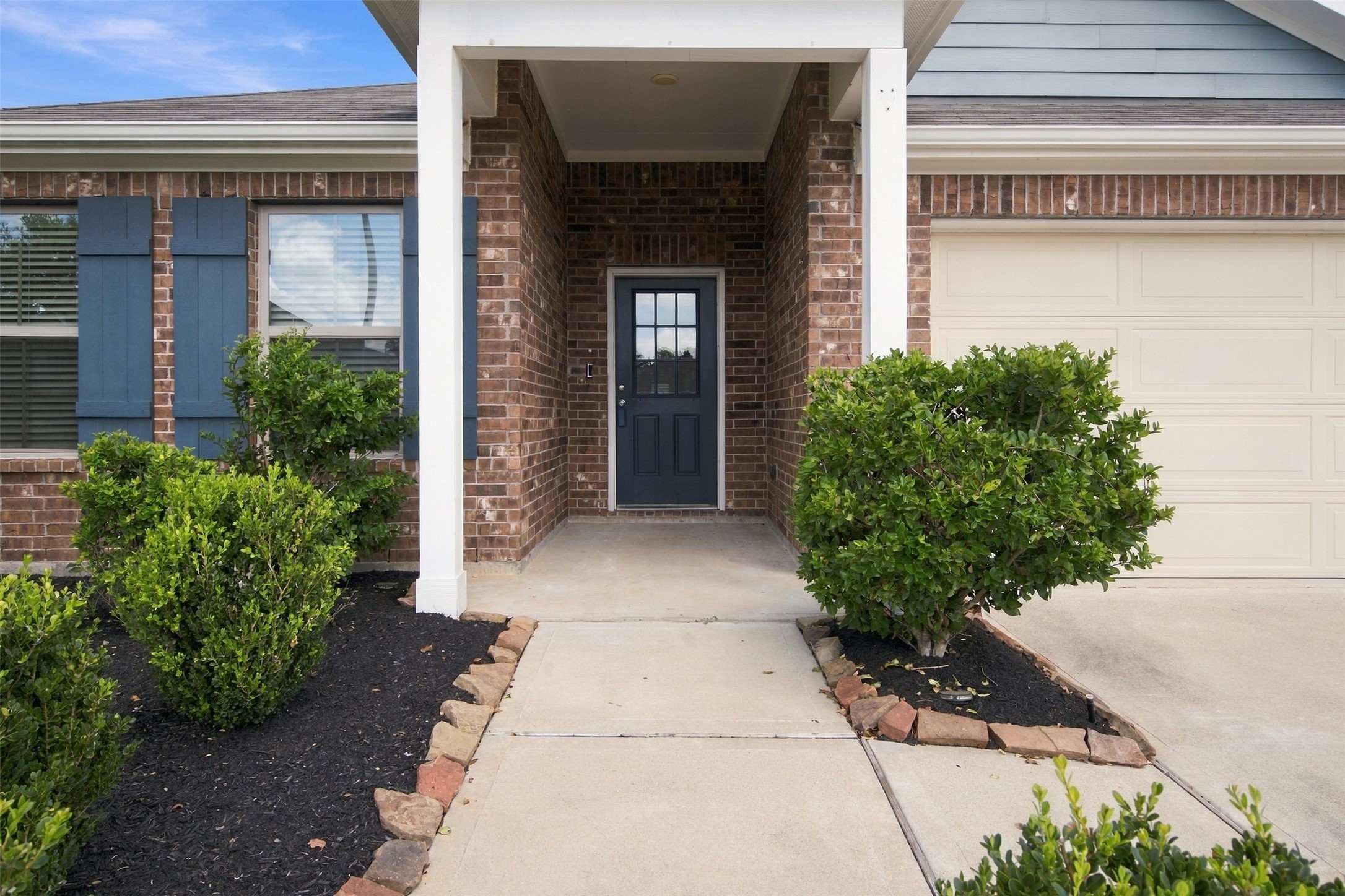 519 High Holly Circle Property Photo 2