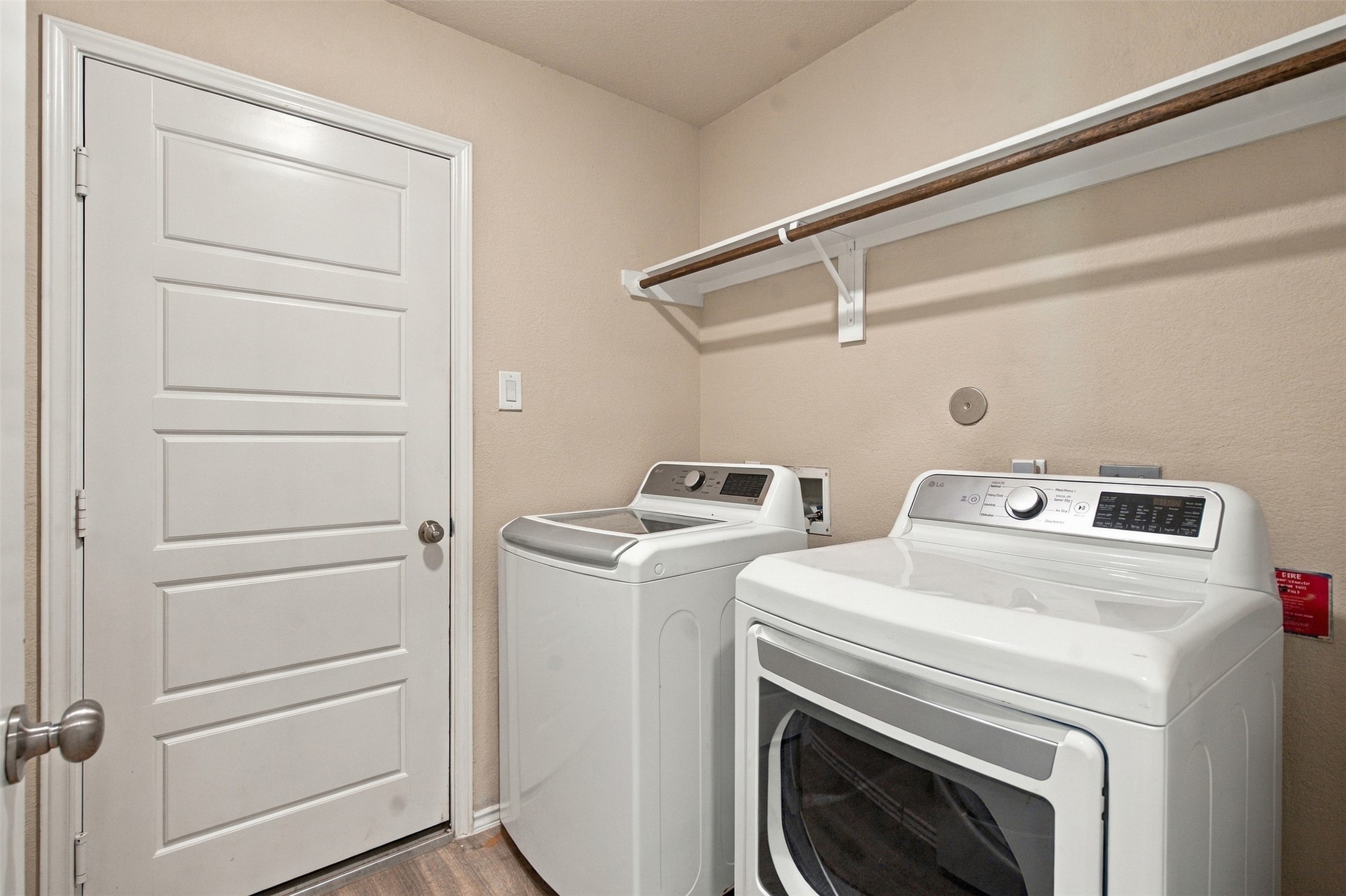 519 High Holly Circle Property Photo 19