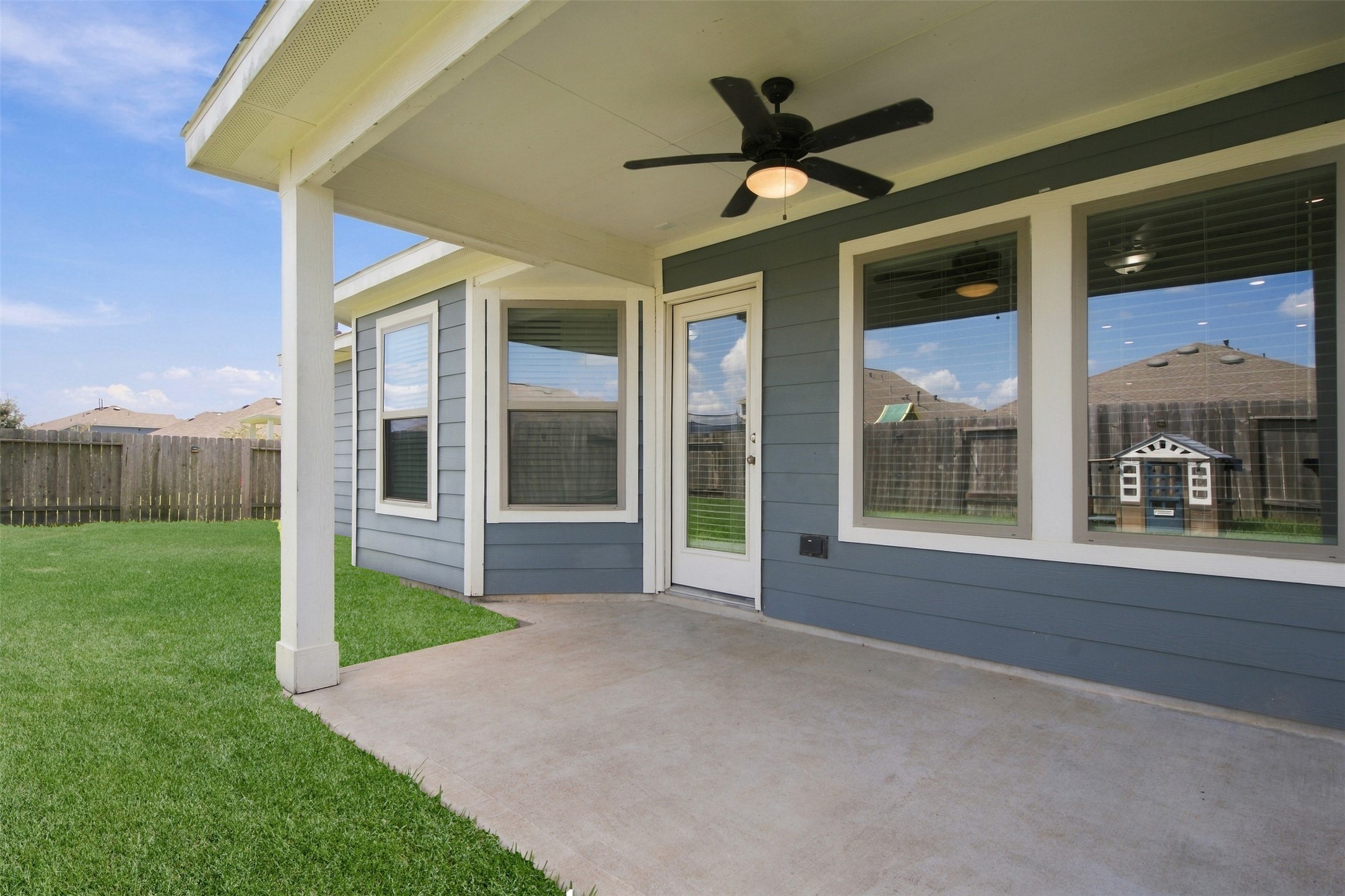 519 High Holly Circle Property Photo 20