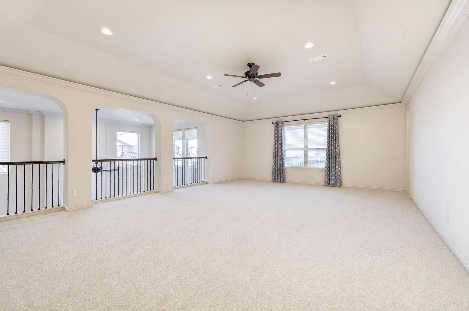 2422 Camden Creek Lane Property Photo 18