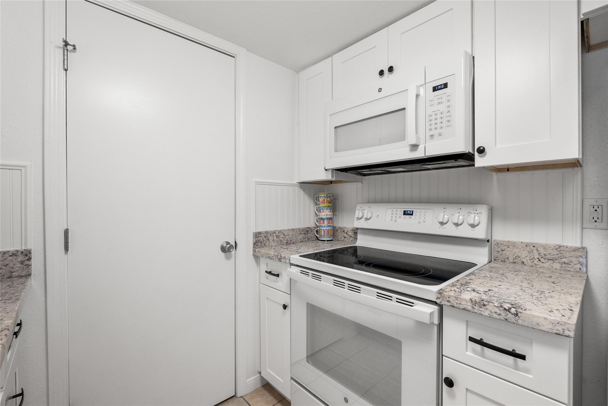 3506 Cove View Boulevard 1615 Property Photo 16