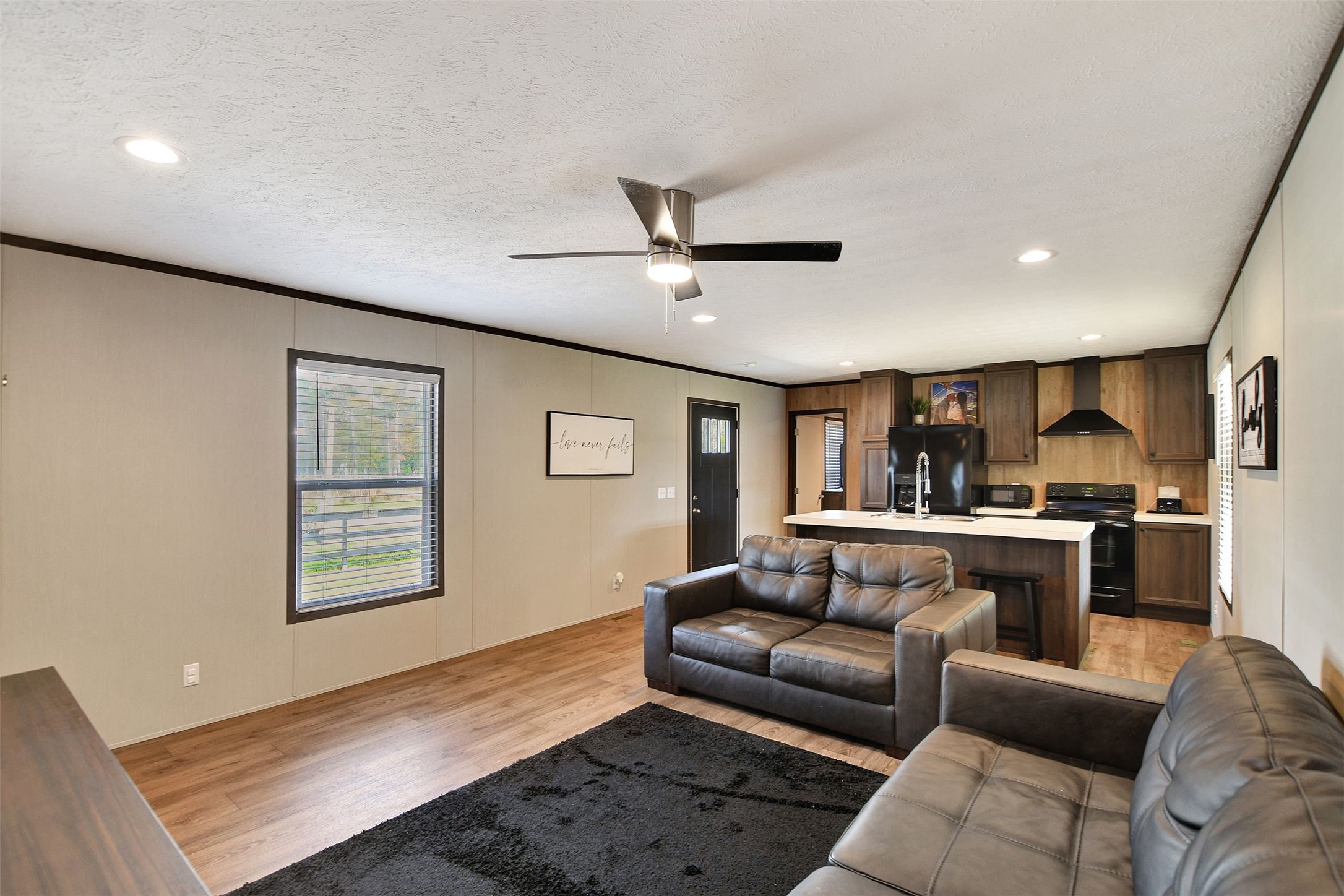 15738 W Relza Drive Property Photo 10