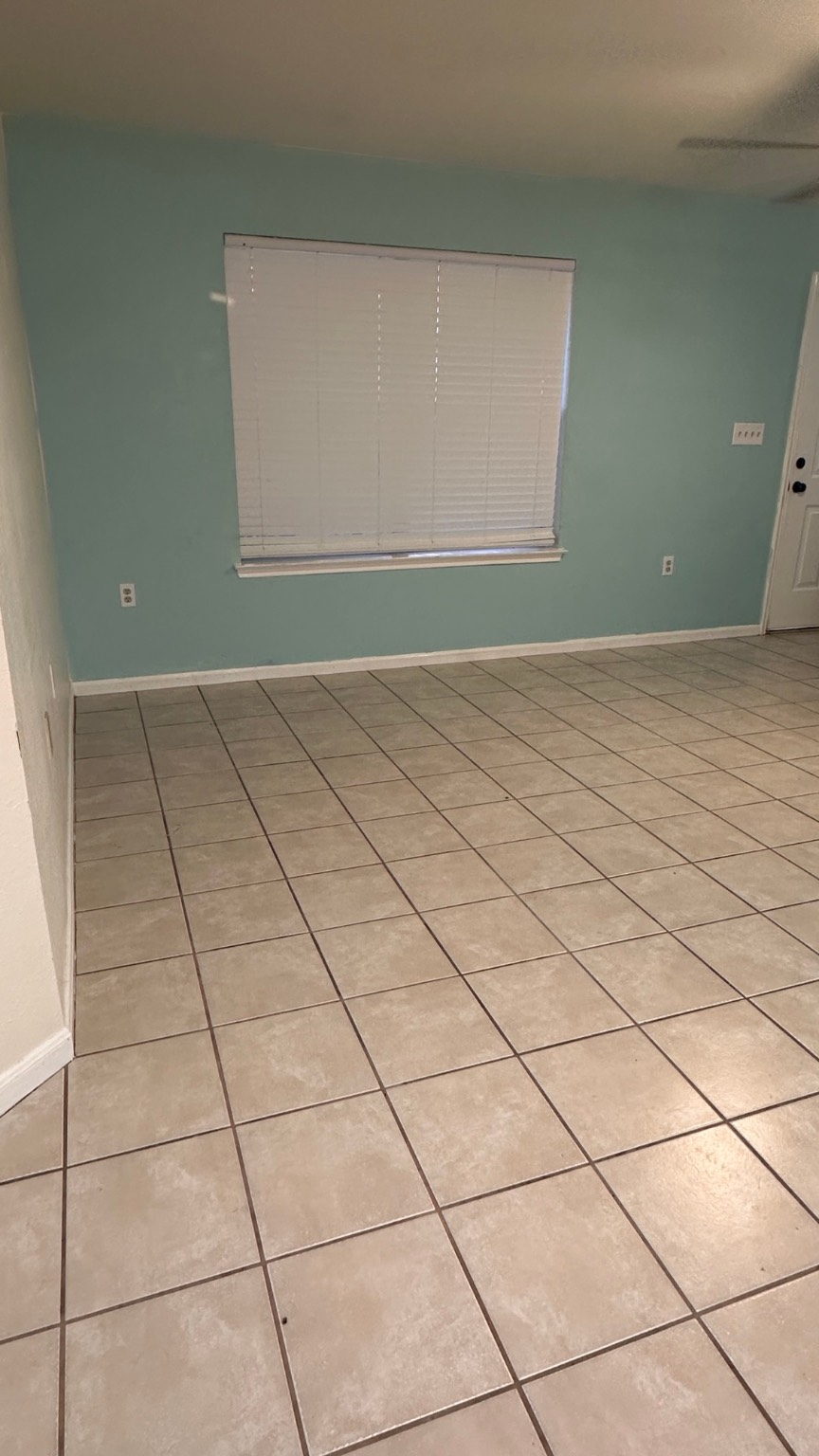 2703 Vienna Place Property Photo 4