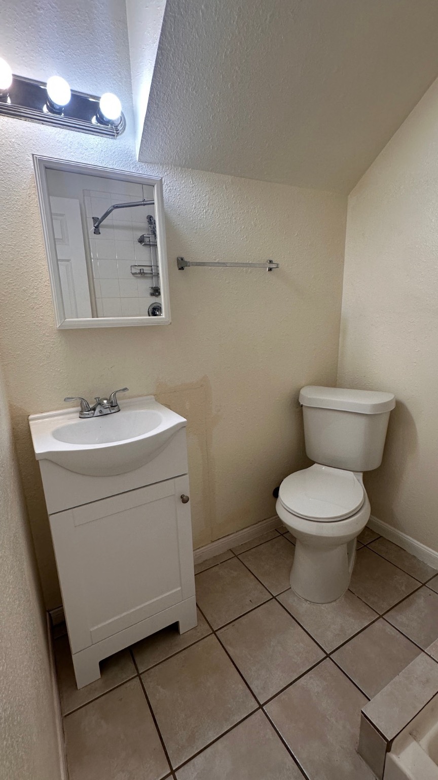 2703 Vienna Place Property Photo 11