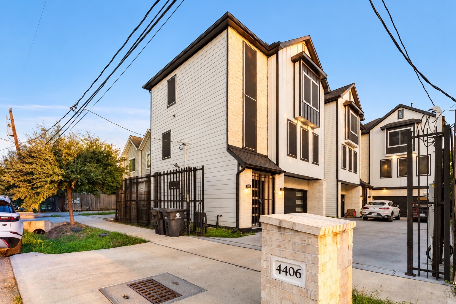 4406 Oats Street C Property Photo 18