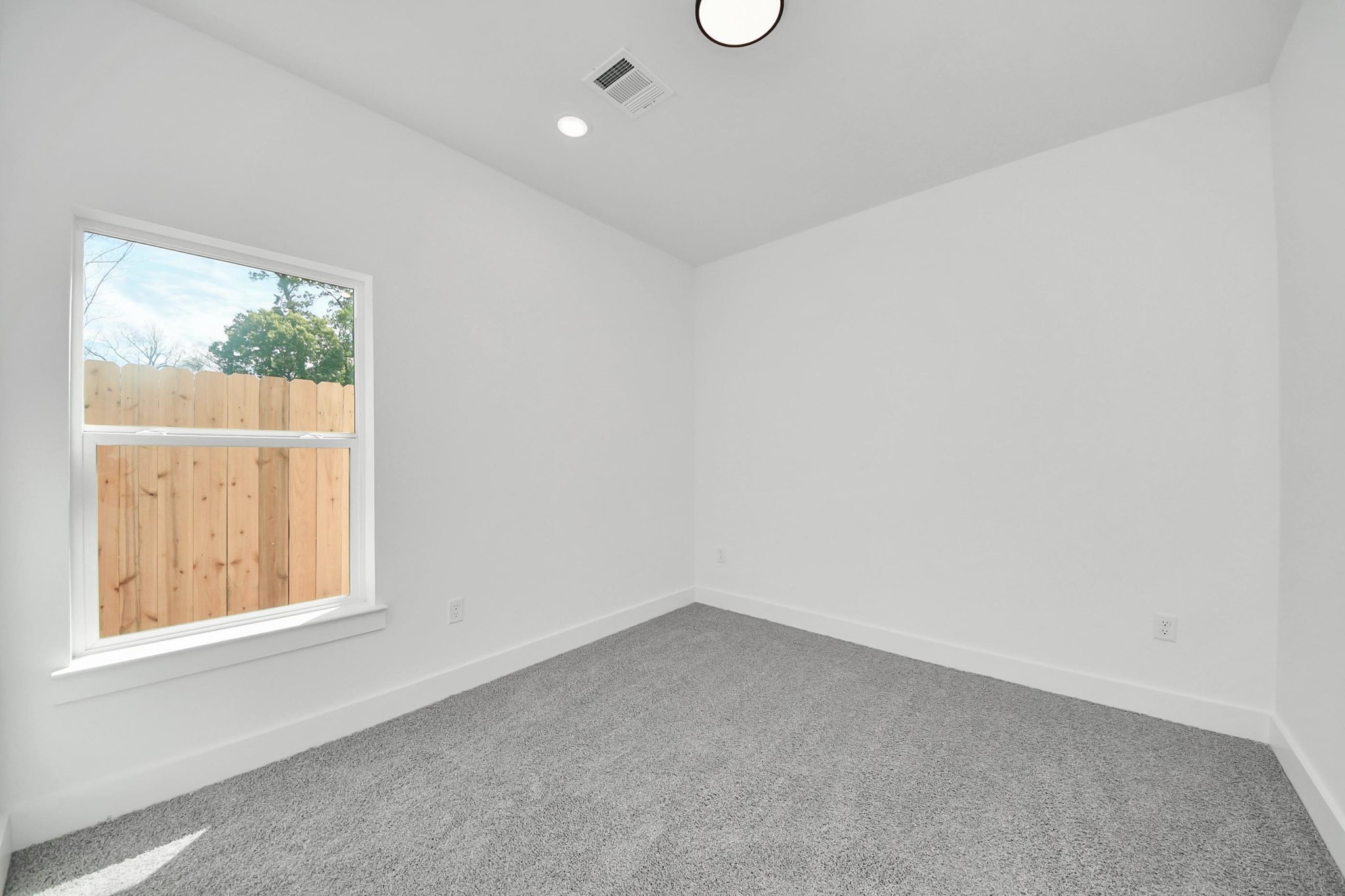 8106 Locksley Street A Property Photo 28