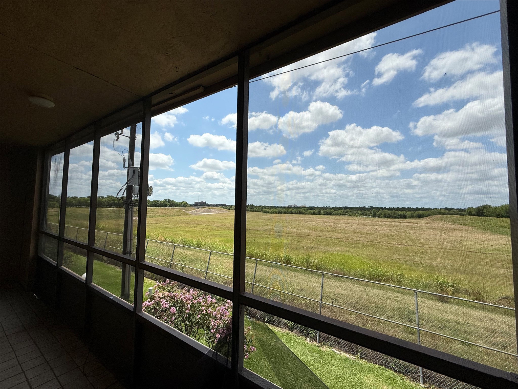 10555 Turtlewood Court 2011 Property Photo 13