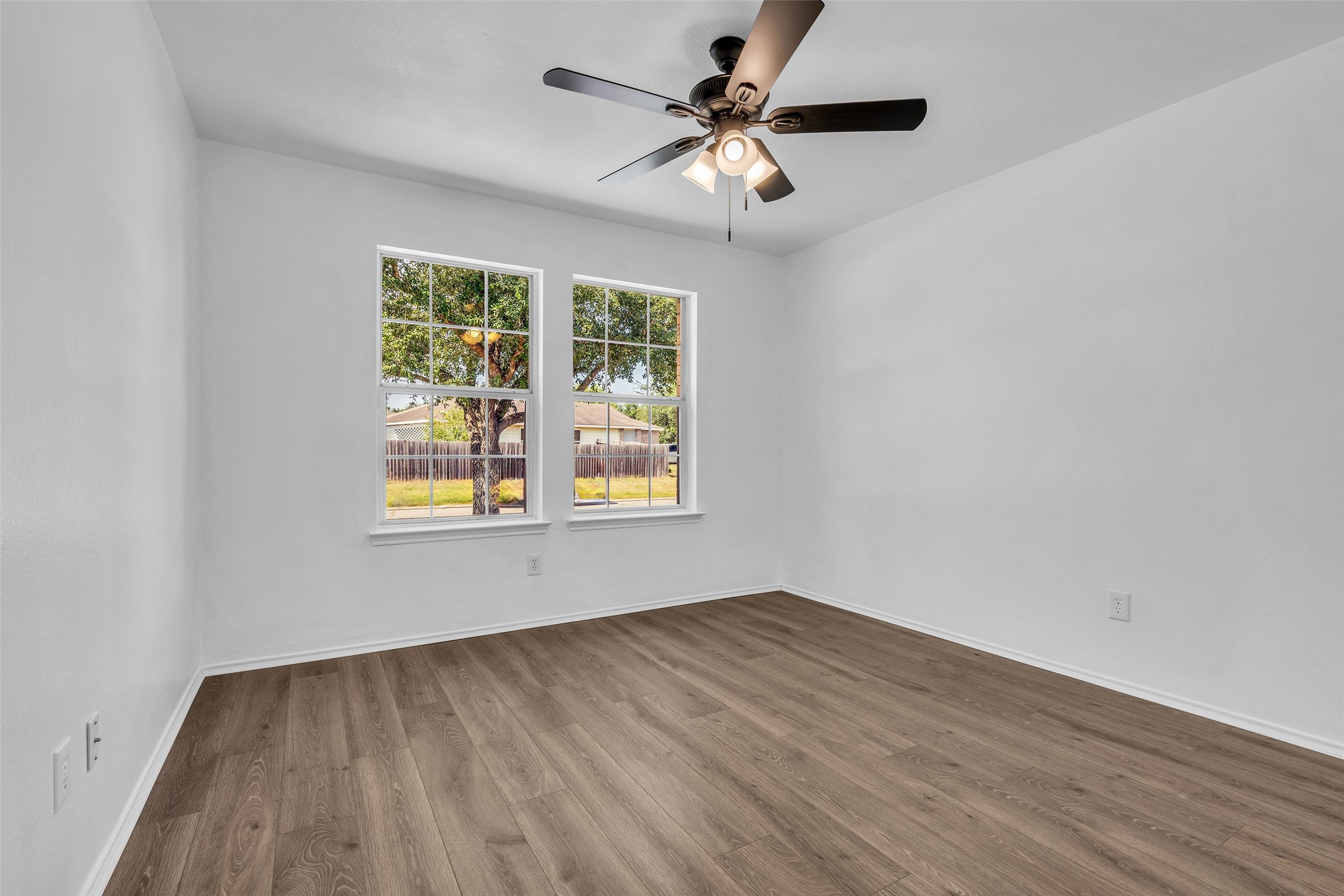 5239 Roth Forest Lane Property Photo 11