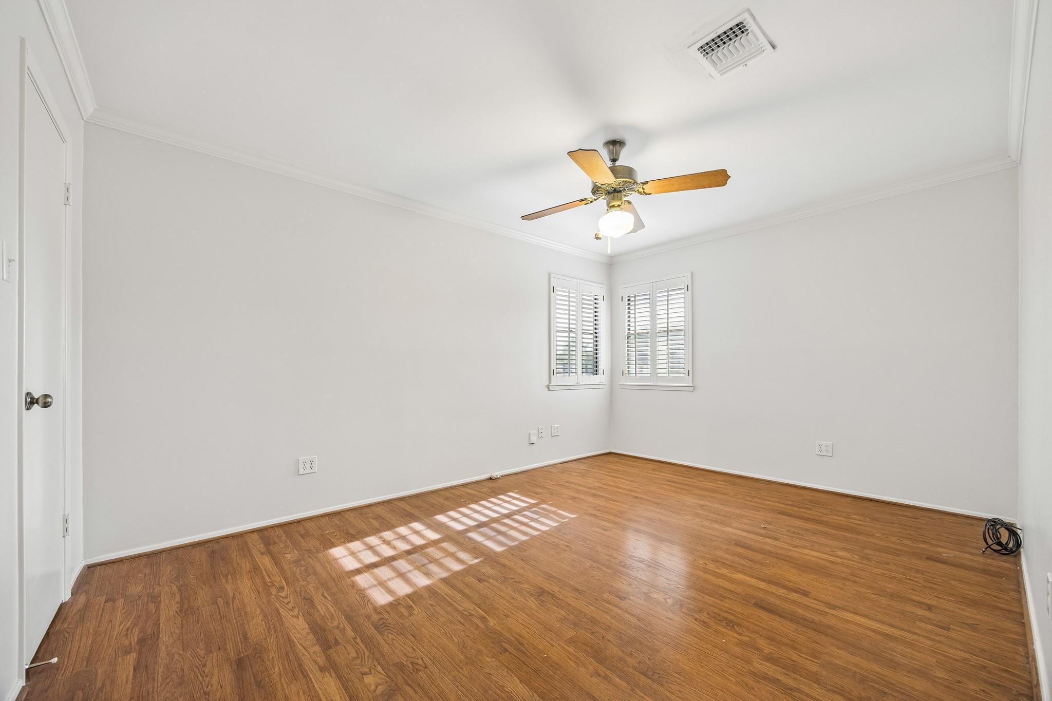 3902 Crystal Falls Drive Property Photo 28