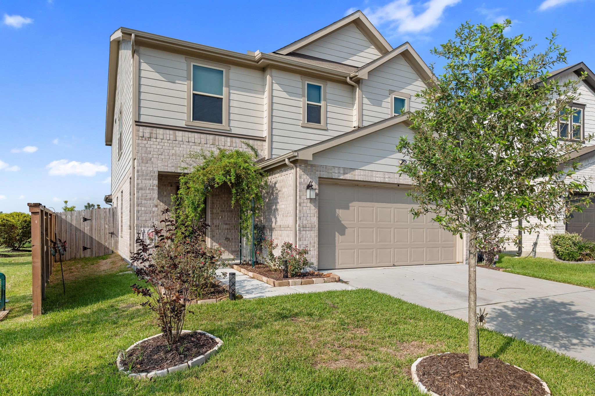 15523 Fellswood Drive Property Photo 1
