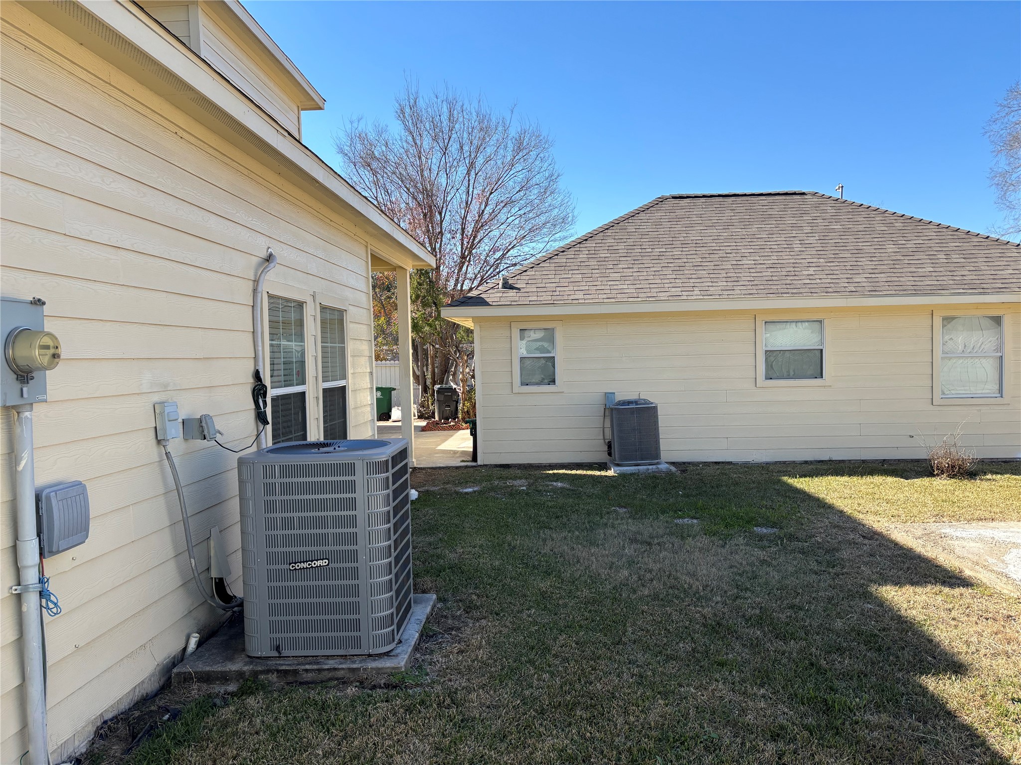 7834 Wolfield Lane Property Photo 2