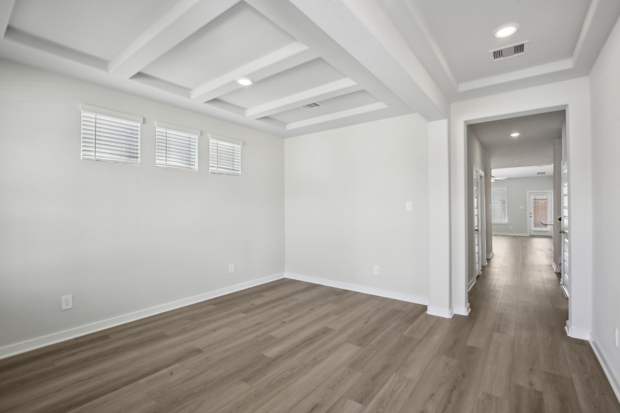 14207 Rolling Pastures Drive Property Photo 6