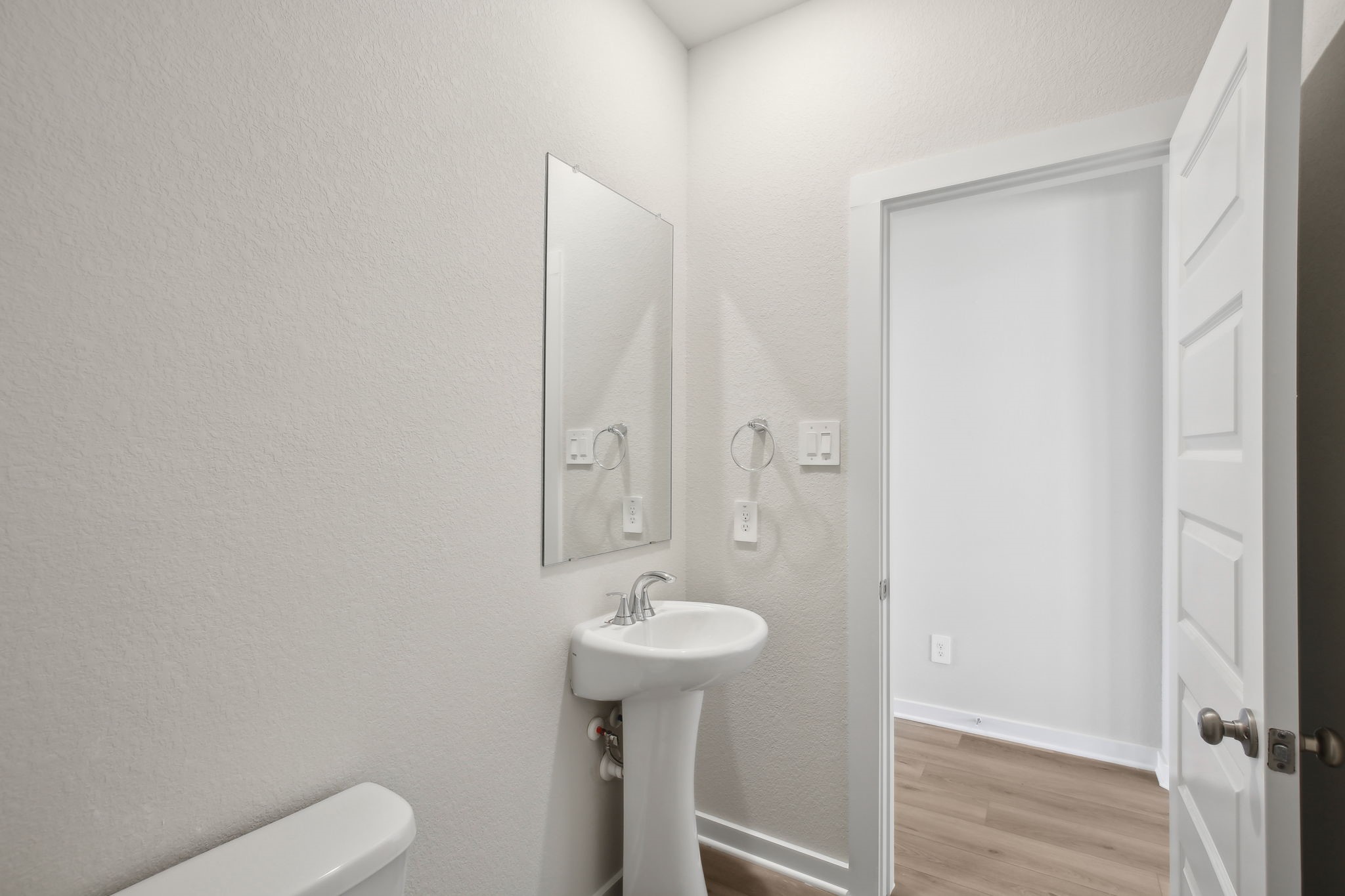 14207 Rolling Pastures Drive Property Photo 8