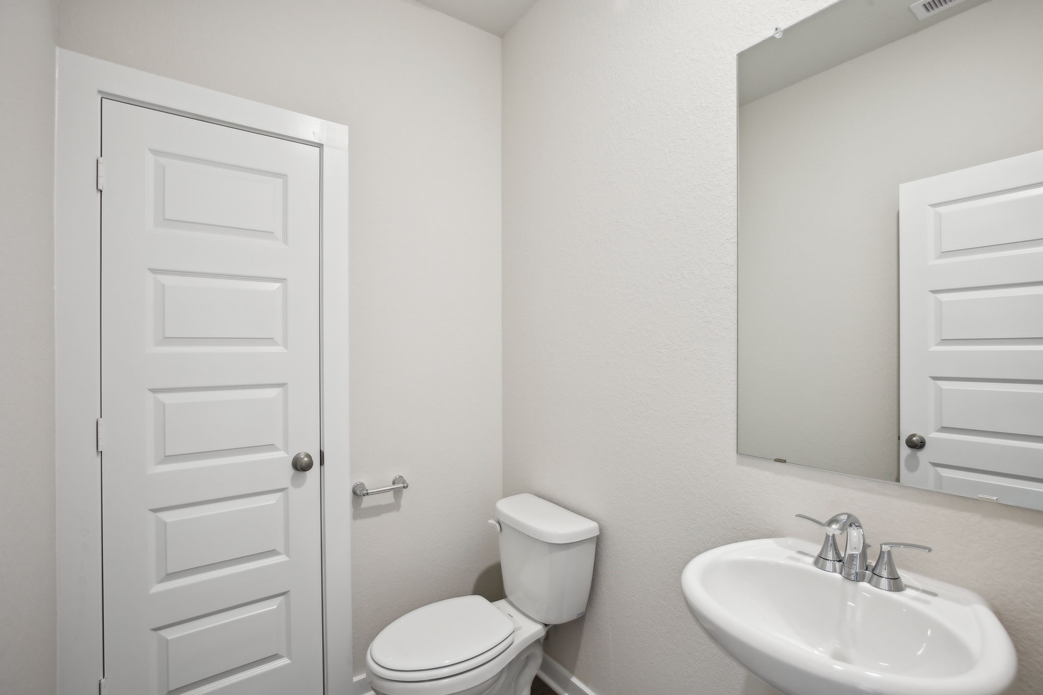 14207 Rolling Pastures Drive Property Photo 9