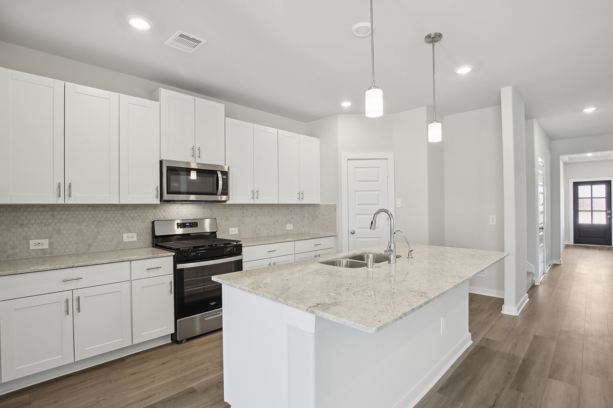 14207 Rolling Pastures Drive Property Photo 10
