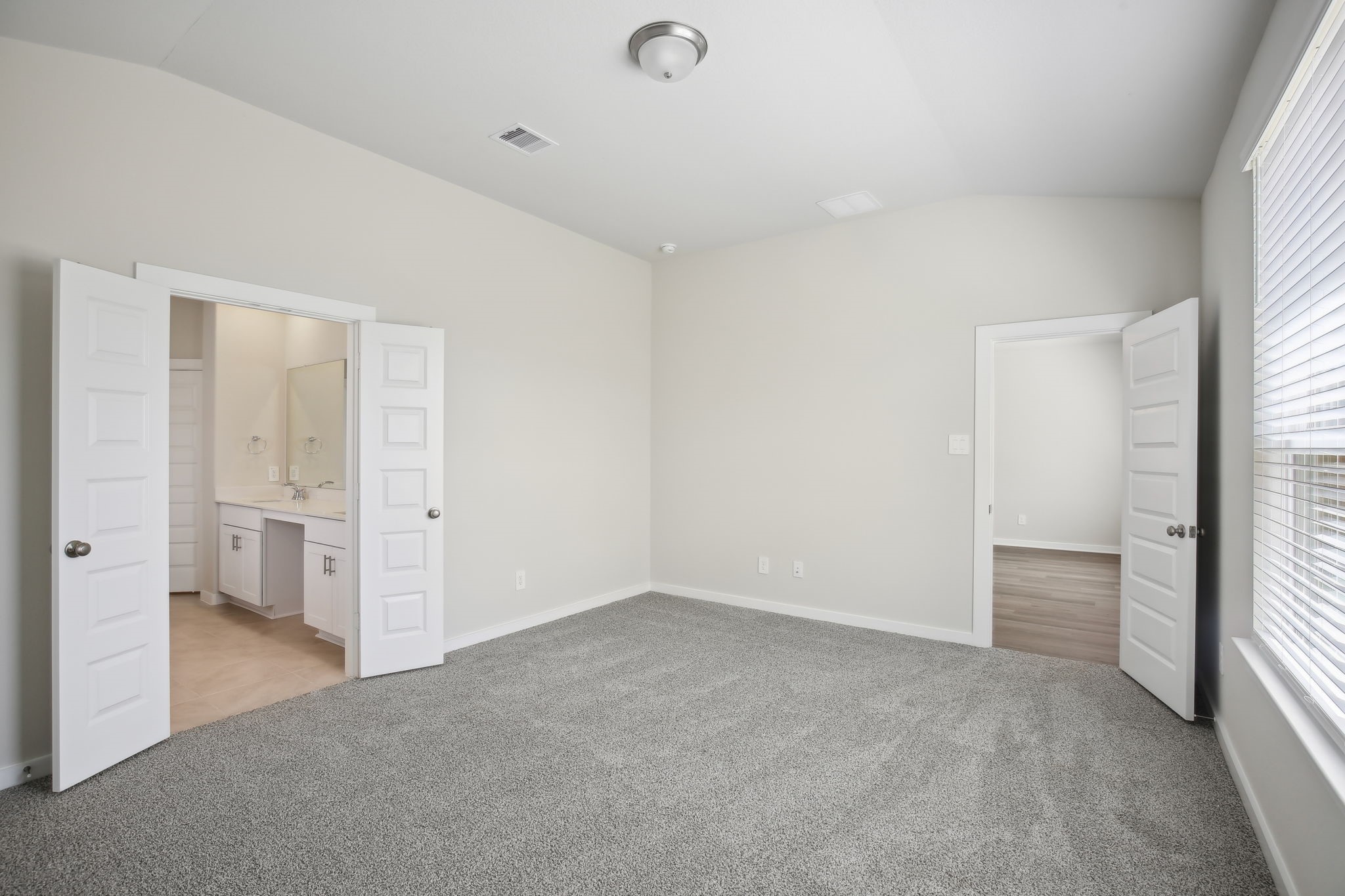 14207 Rolling Pastures Drive Property Photo 22