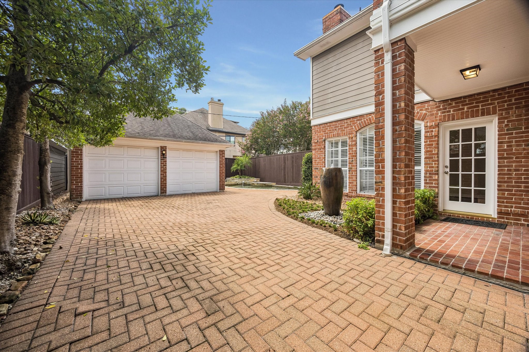 1613 Norfolk Street Property Photo 27