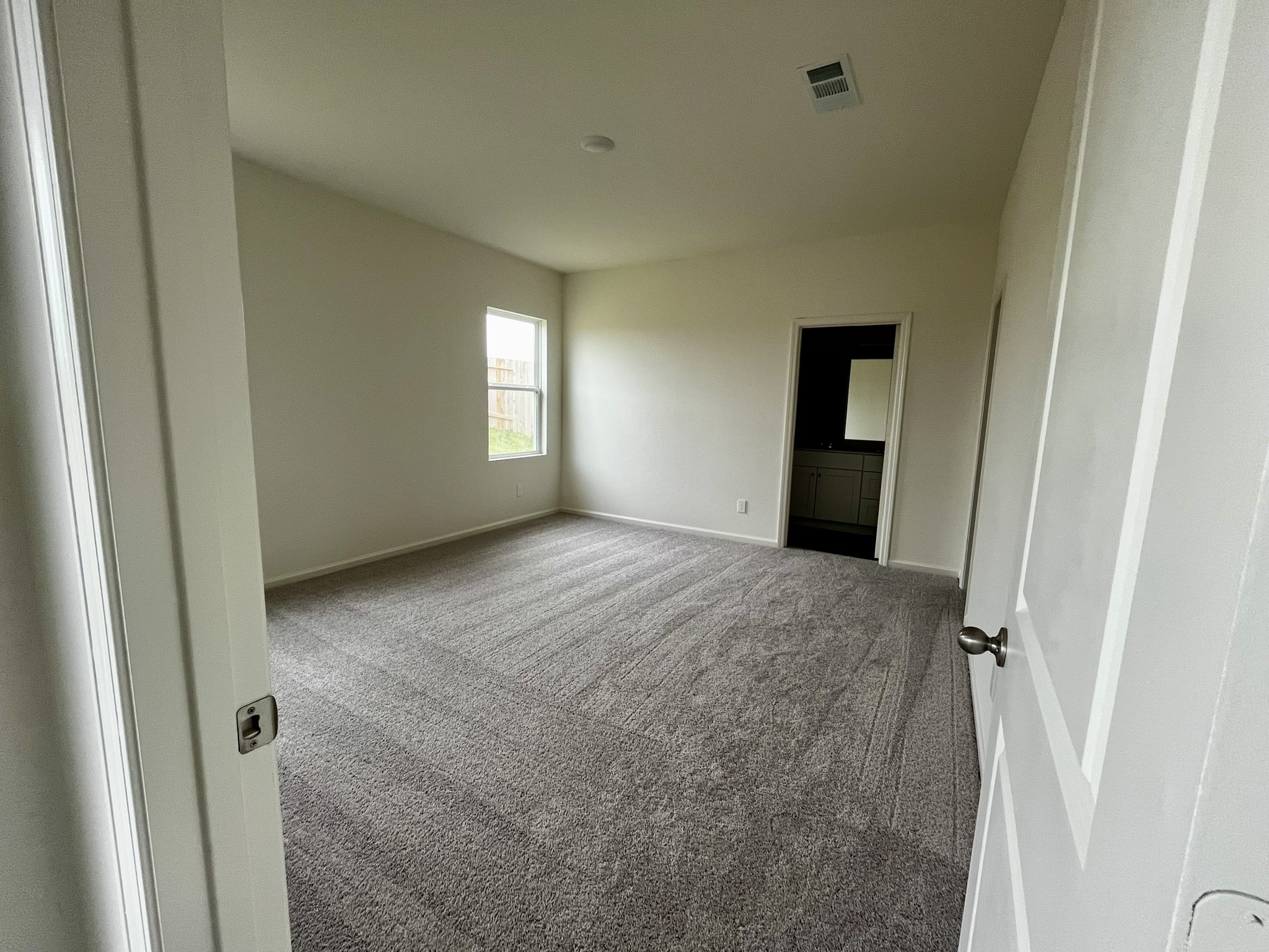 31266 Williams Landing St Property Photo 8