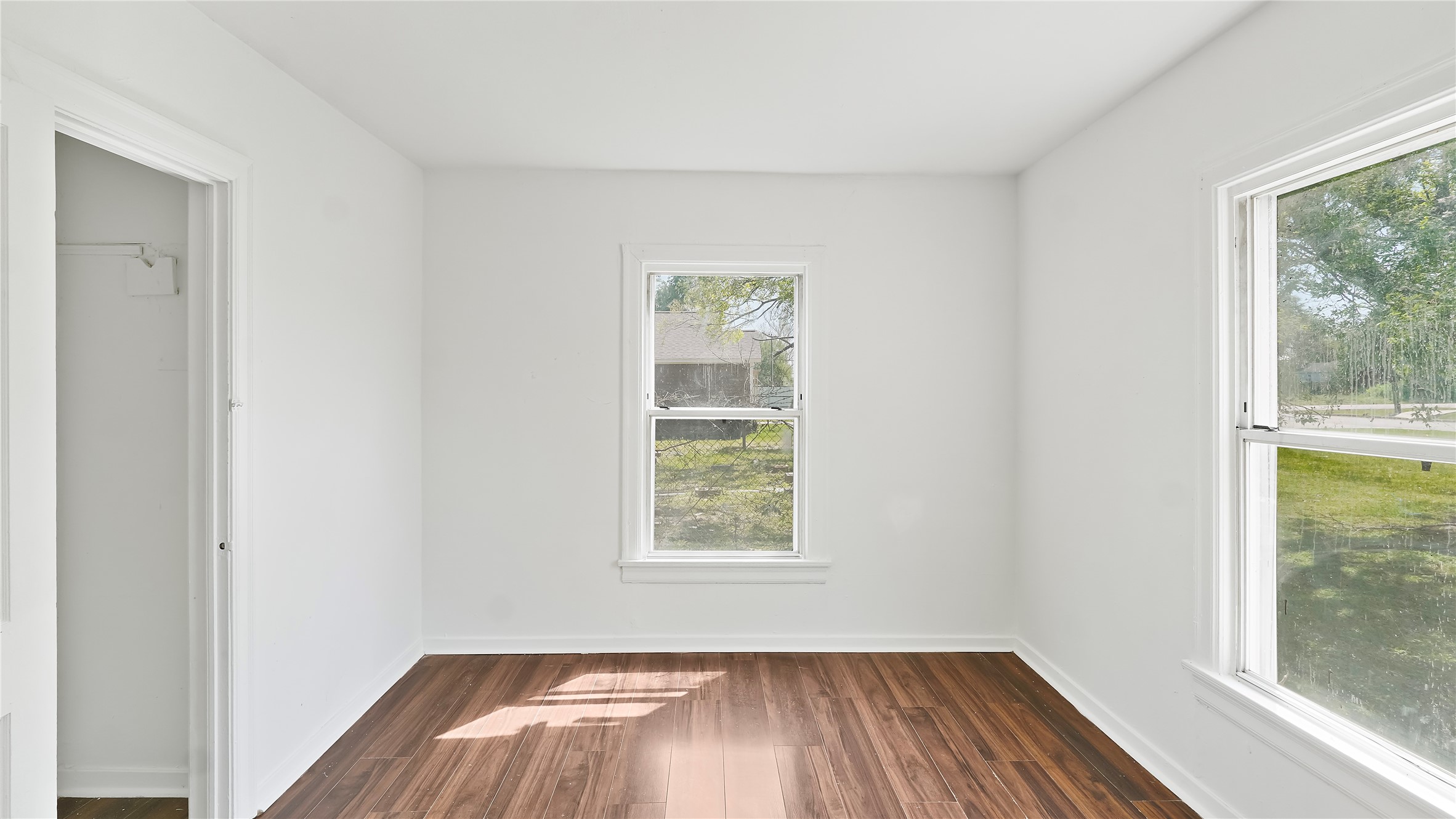 410 Clinton Park Street Property Photo 13