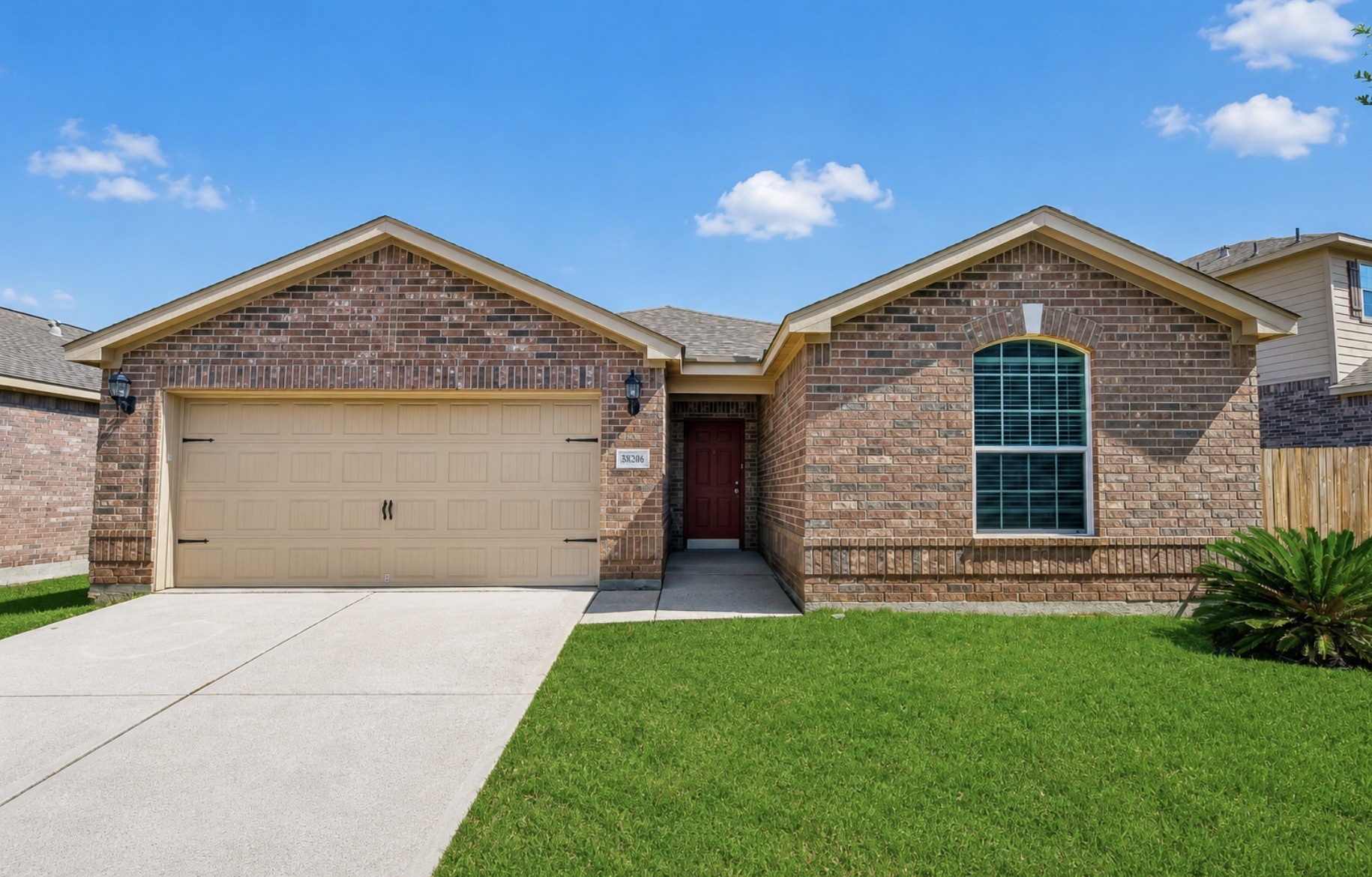 38206 S Lost Creek Boulevard Property Photo 1