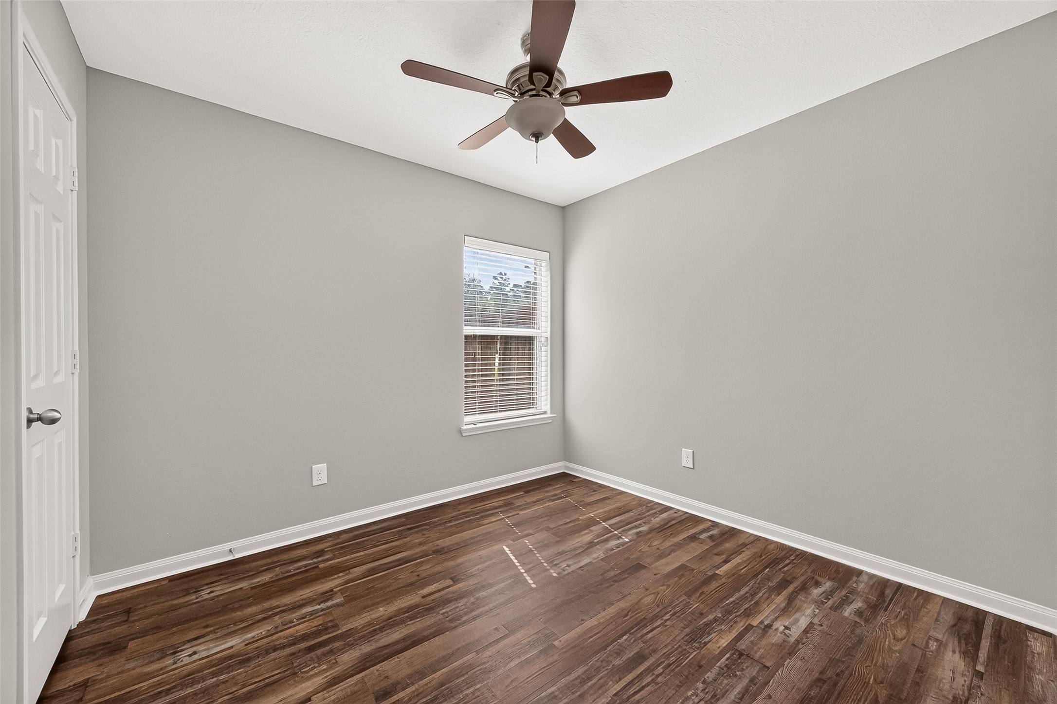 38206 S Lost Creek Boulevard Property Photo 22