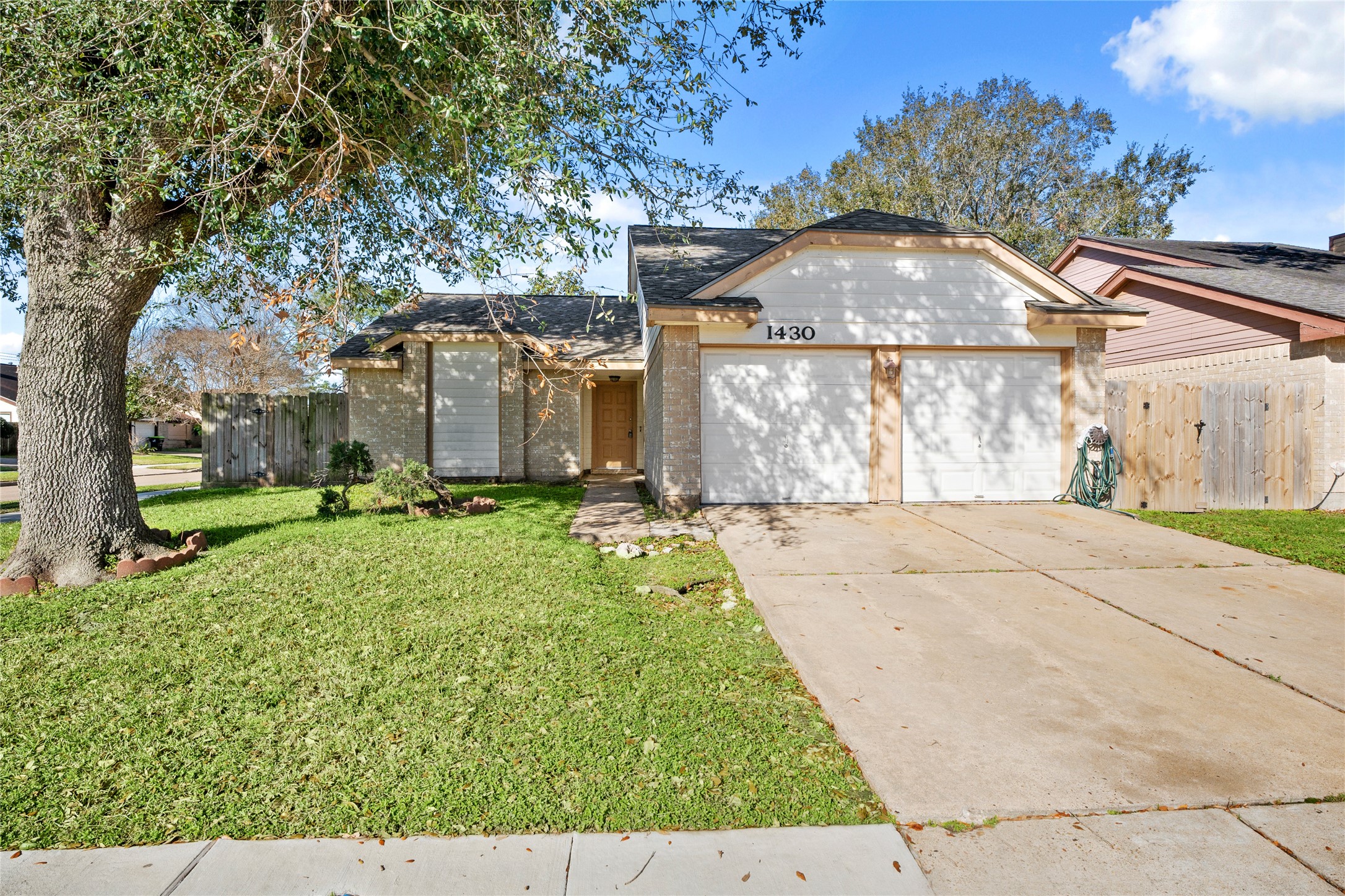 1430 Bentwood Drive Property Photo