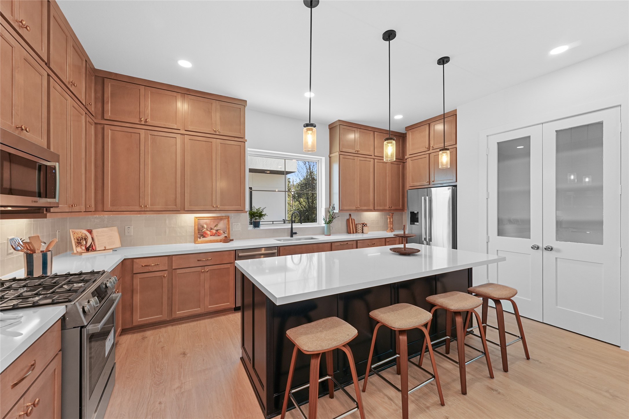 1503 Vermont Street C Property Photo 5