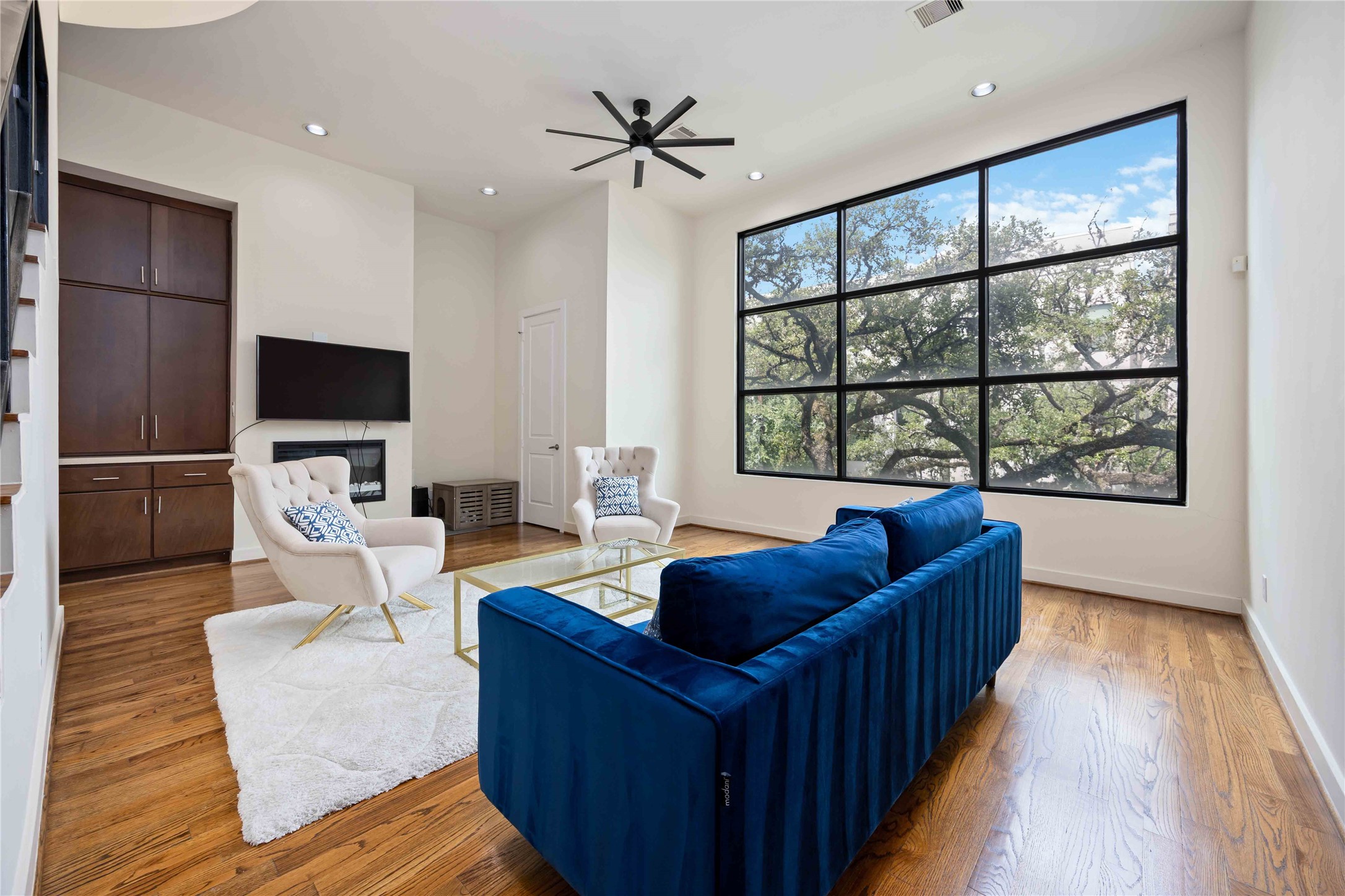 1730 Wentworth Street Property Photo 9
