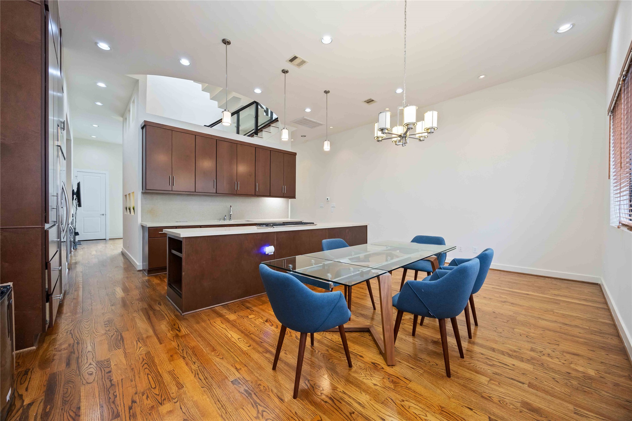 1730 Wentworth Street Property Photo 12