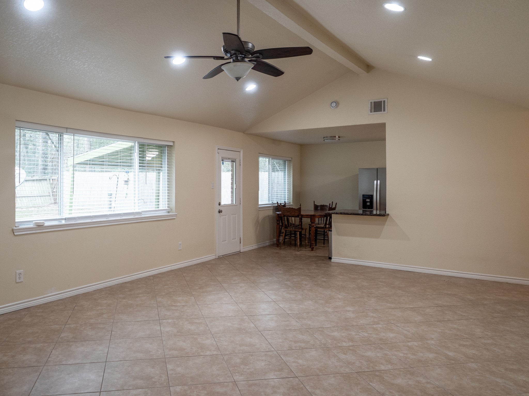3302 Willie Way Property Photo 10
