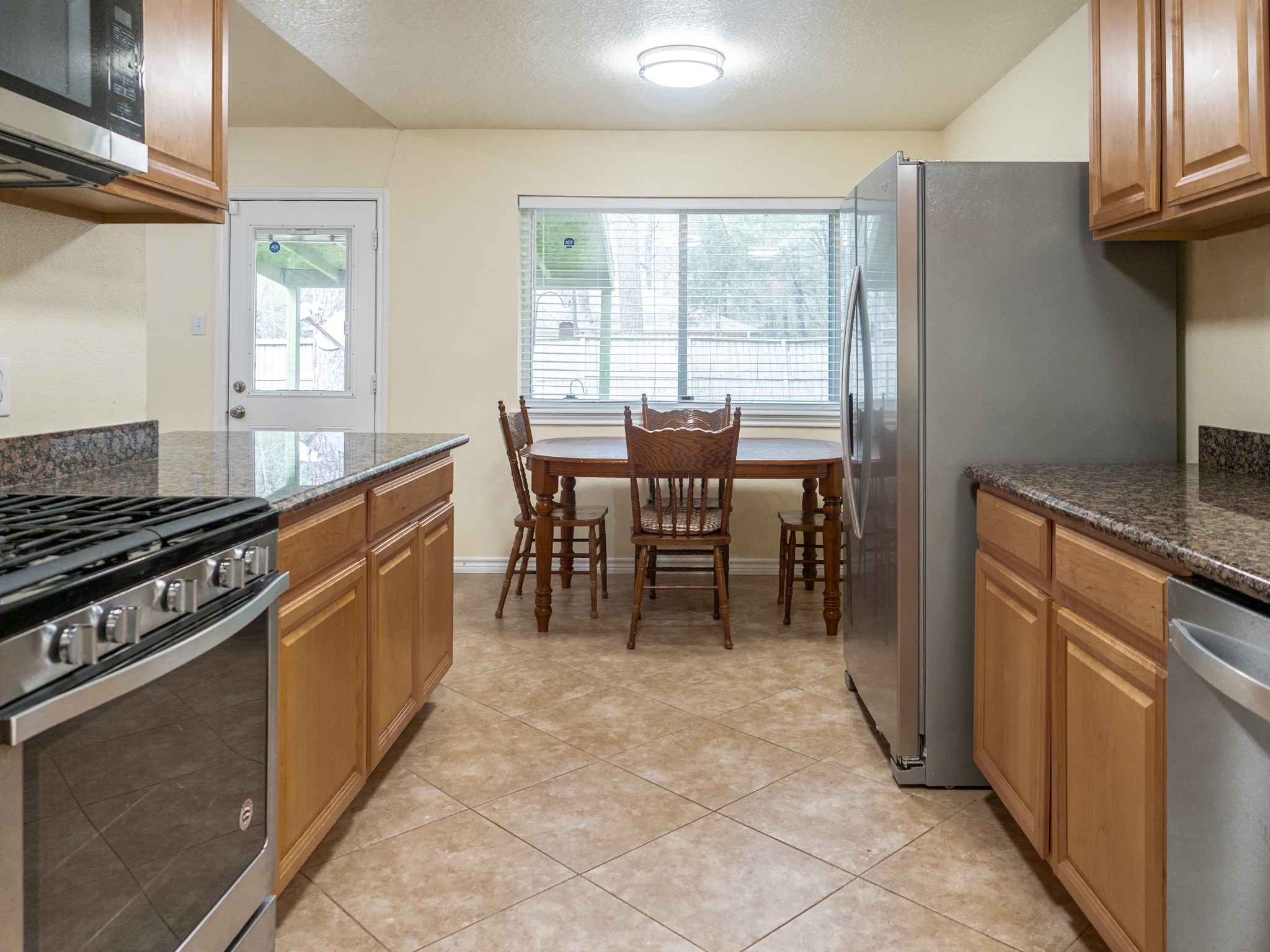 3302 Willie Way Property Photo 15
