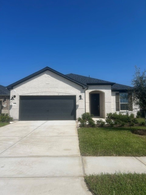 31918 Gallant Drive Property Photo 2