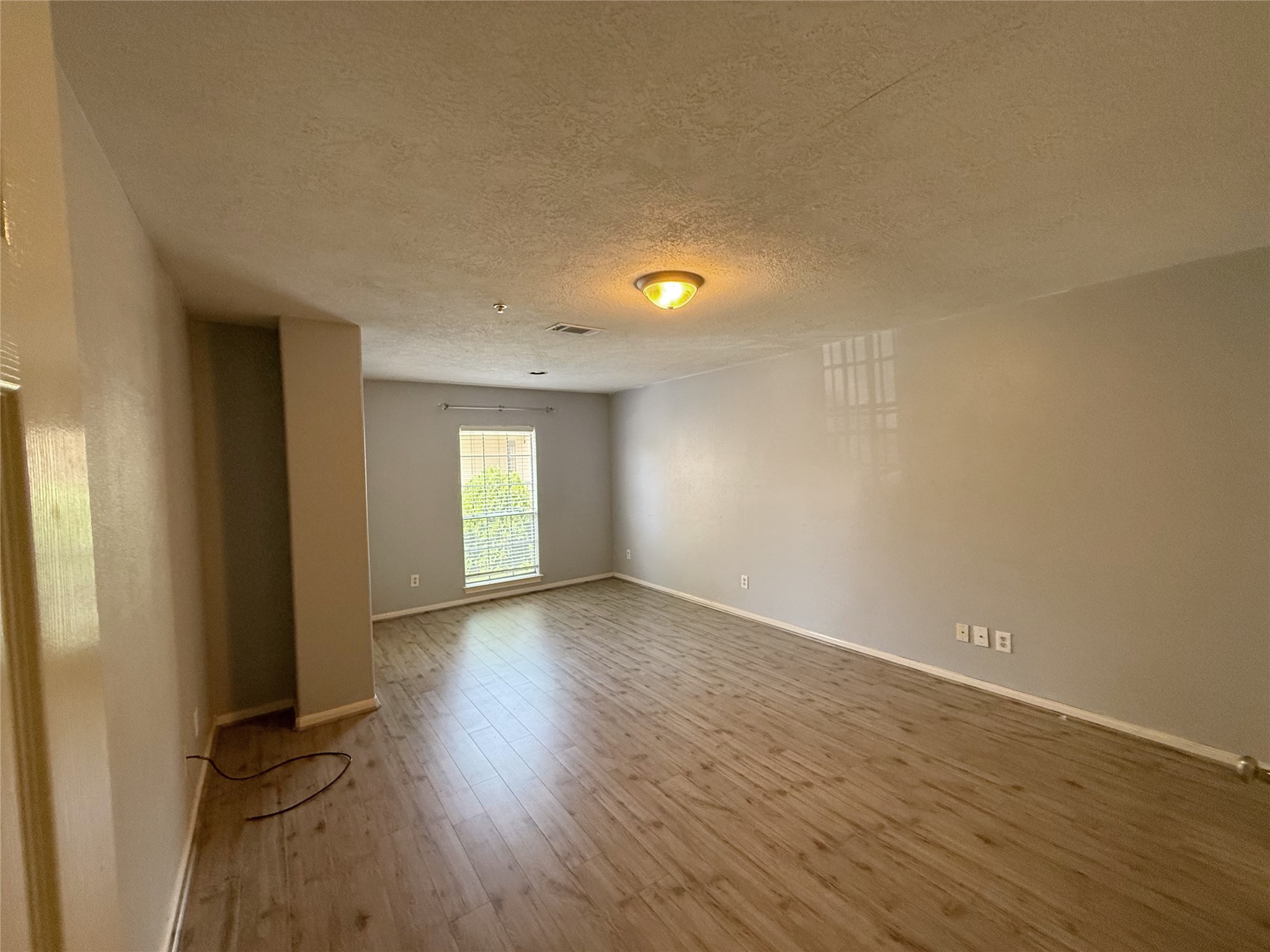 2710 Grants Lake Boulevard G4 Property Photo 8