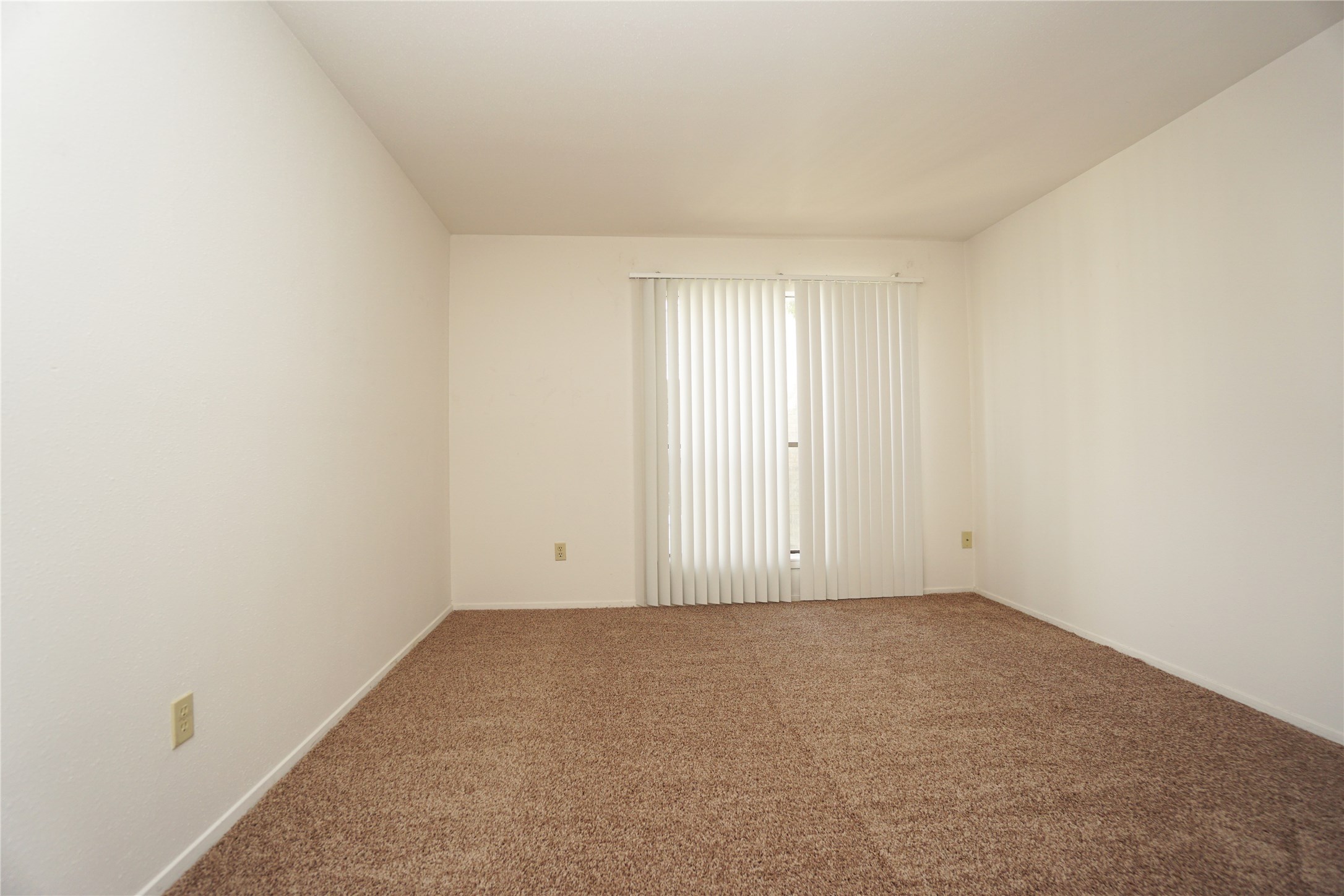 6602 Harbor Town Drive 808 Property Photo 10