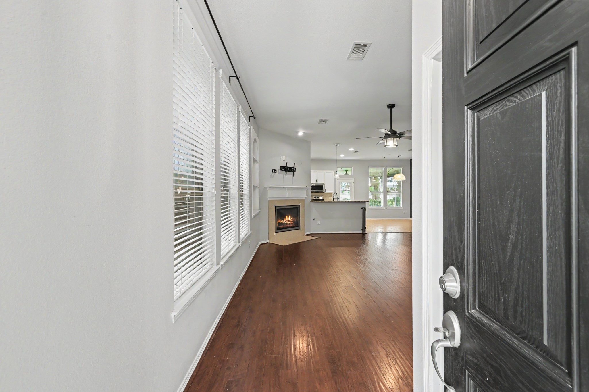 7023 Durango Creek Drive Property Photo 4