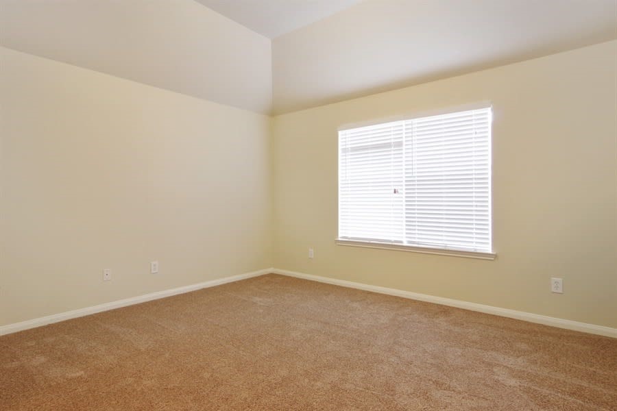 8922 Sailing Drive Property Photo 11