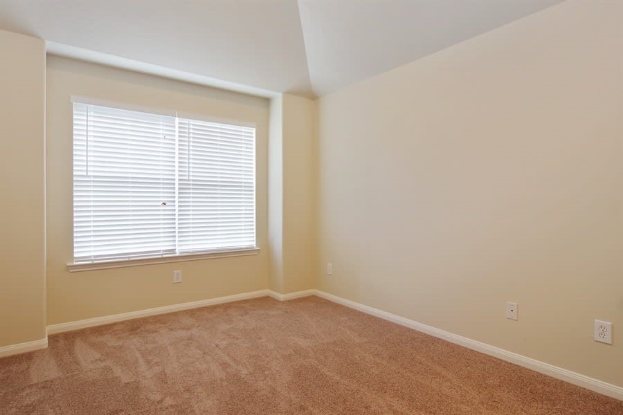 8922 Sailing Drive Property Photo 12