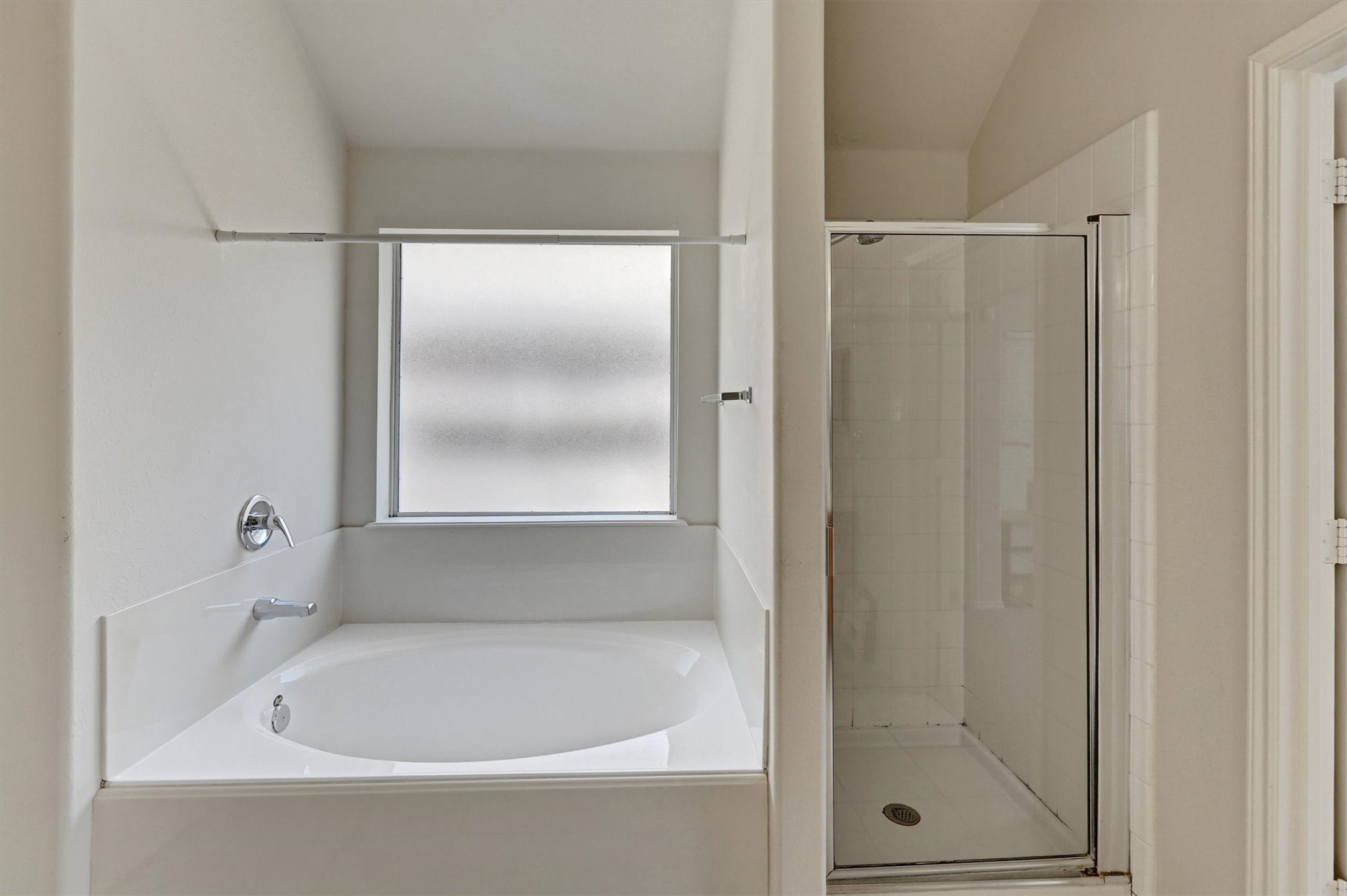 13903 Fort Nelson Drive Property Photo 27