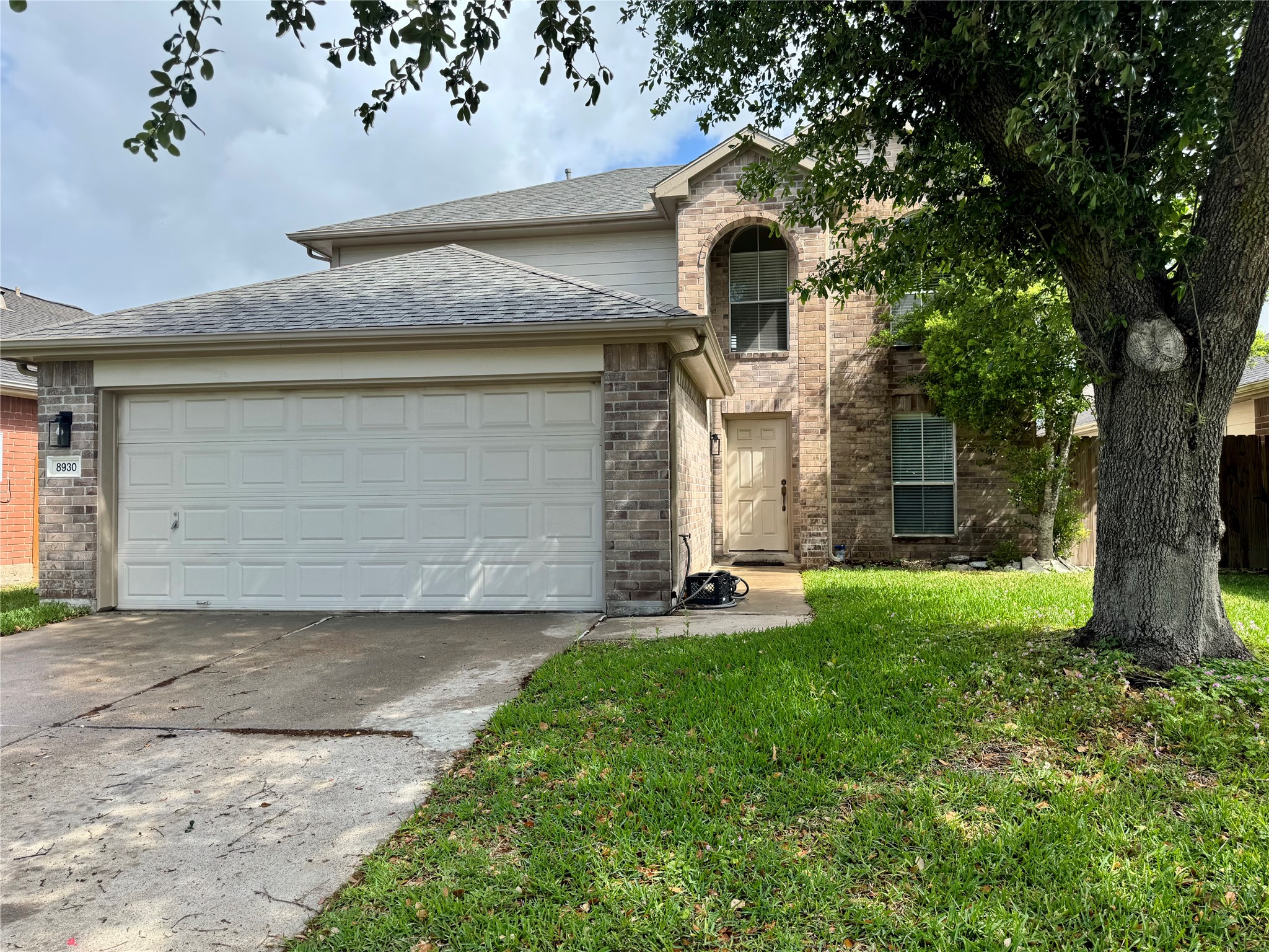 8930 Aspen Place Drive Property Photo 1